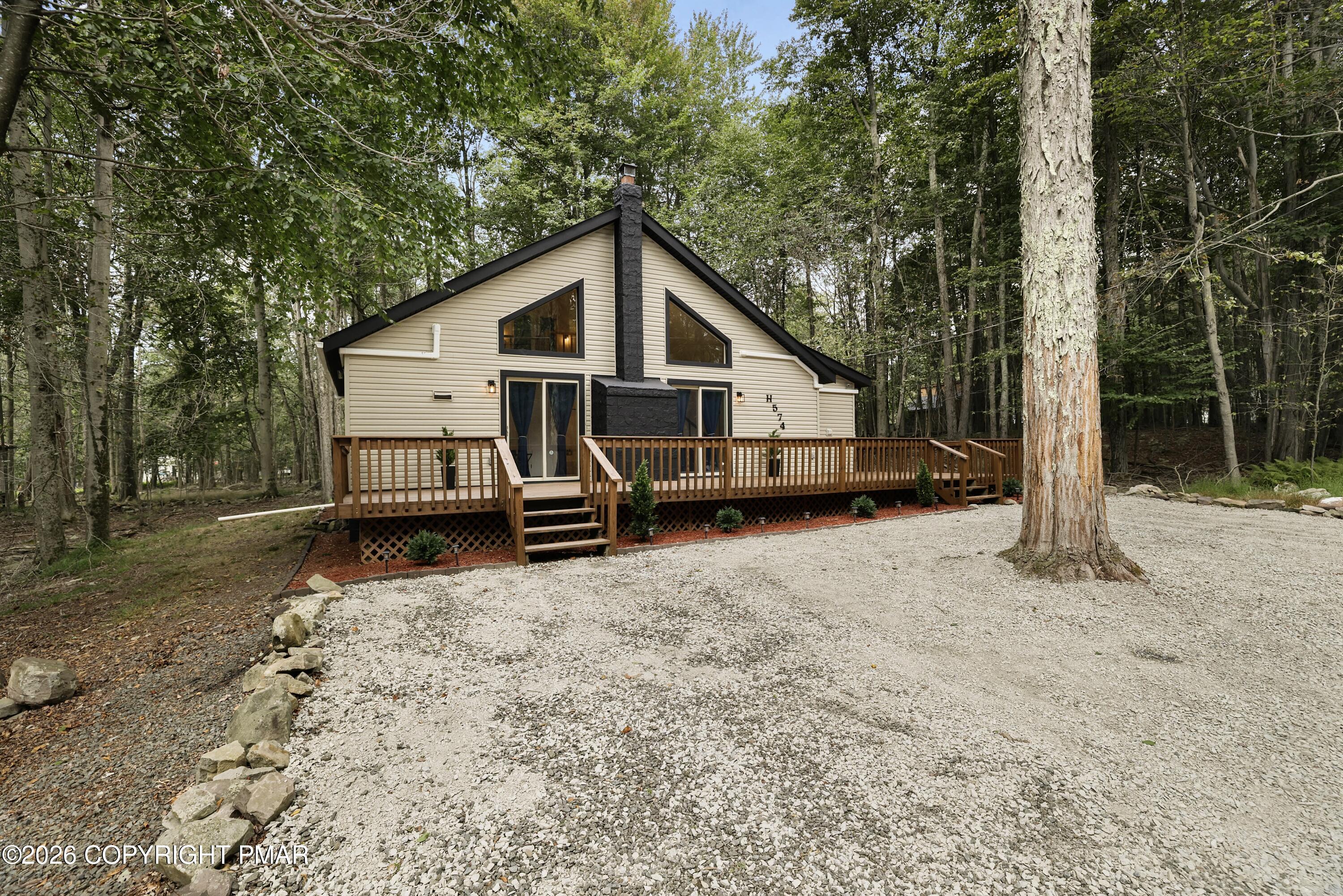 8830 Cloudcrest Drive Property Photo 2