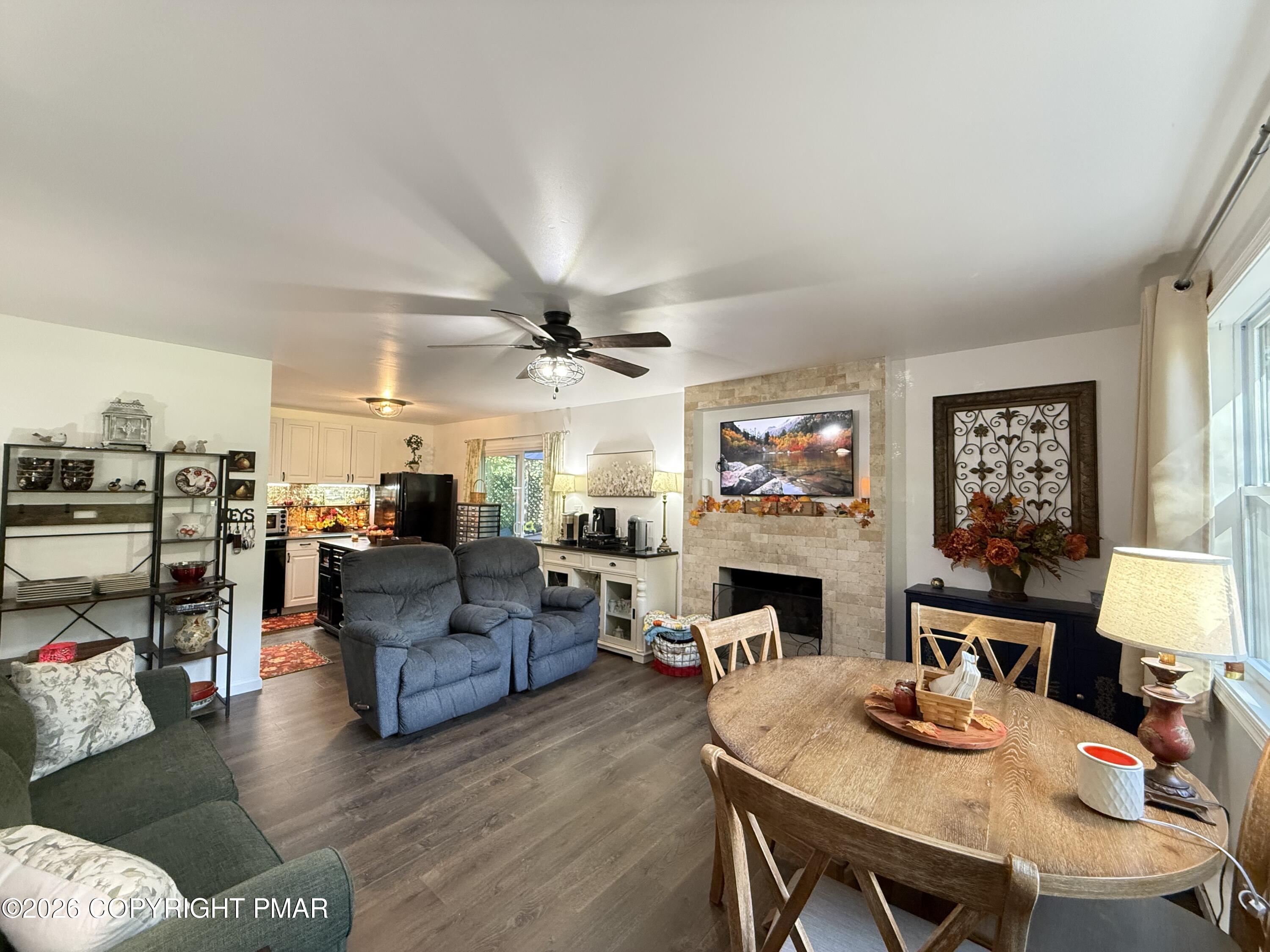 483 Mountain Road Property Photo 2