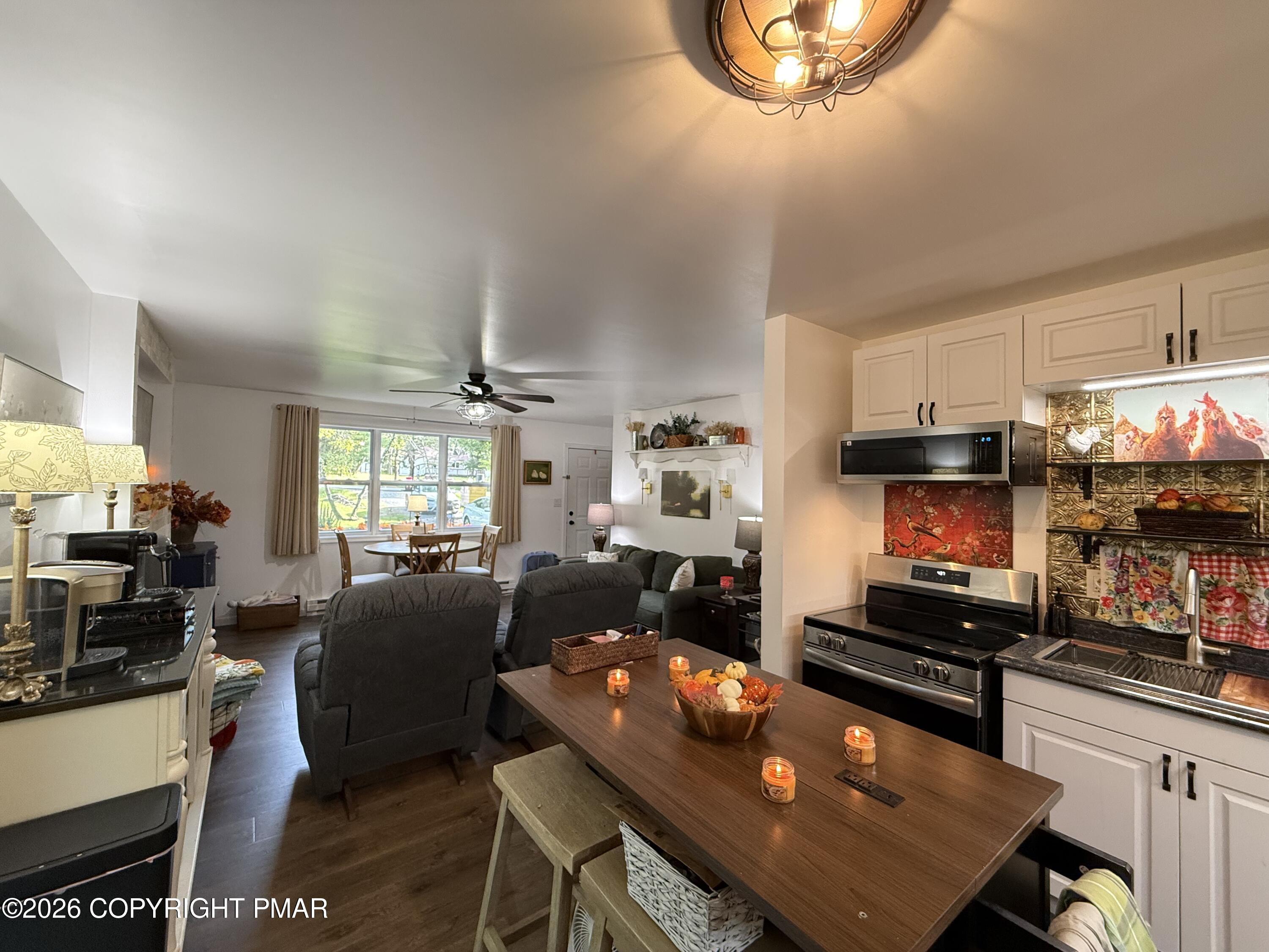 483 Mountain Road Property Photo 7