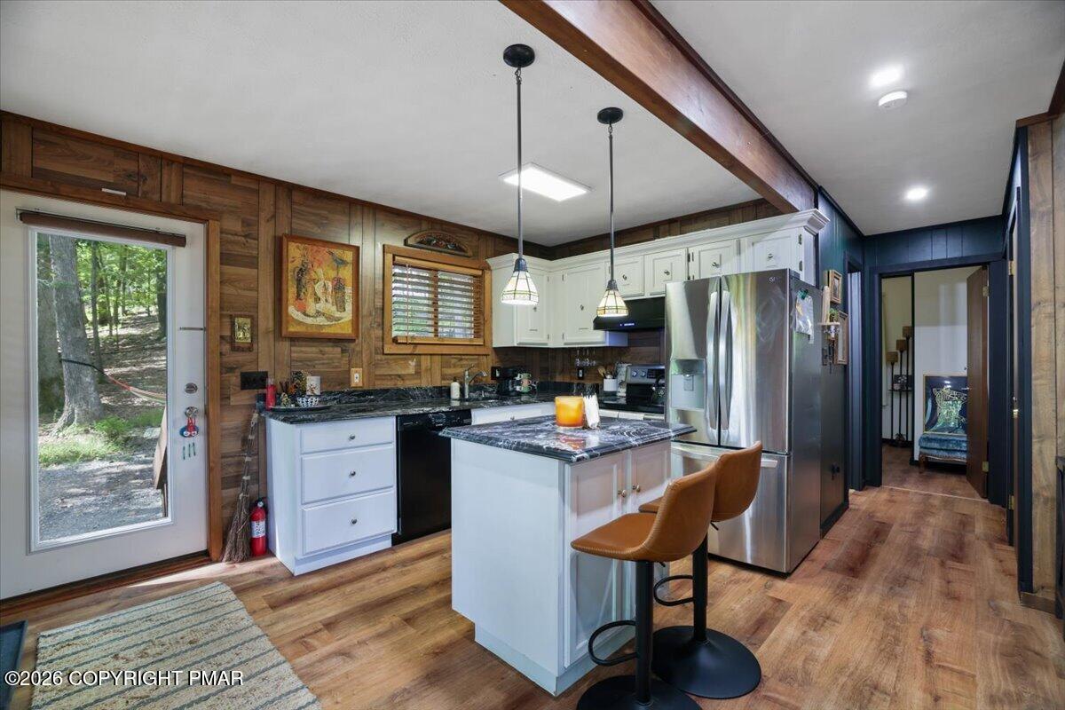 203 Bellingham Drive Property Photo 10