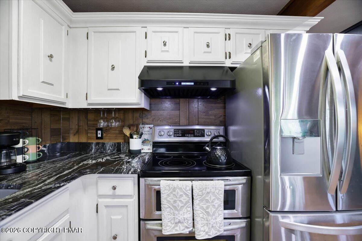 203 Bellingham Drive Property Photo 12