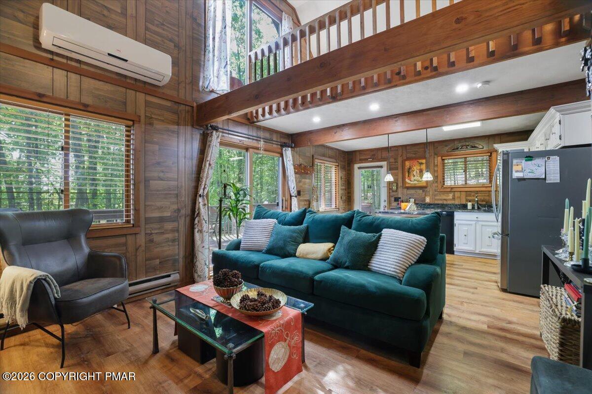 203 Bellingham Drive Property Photo 17