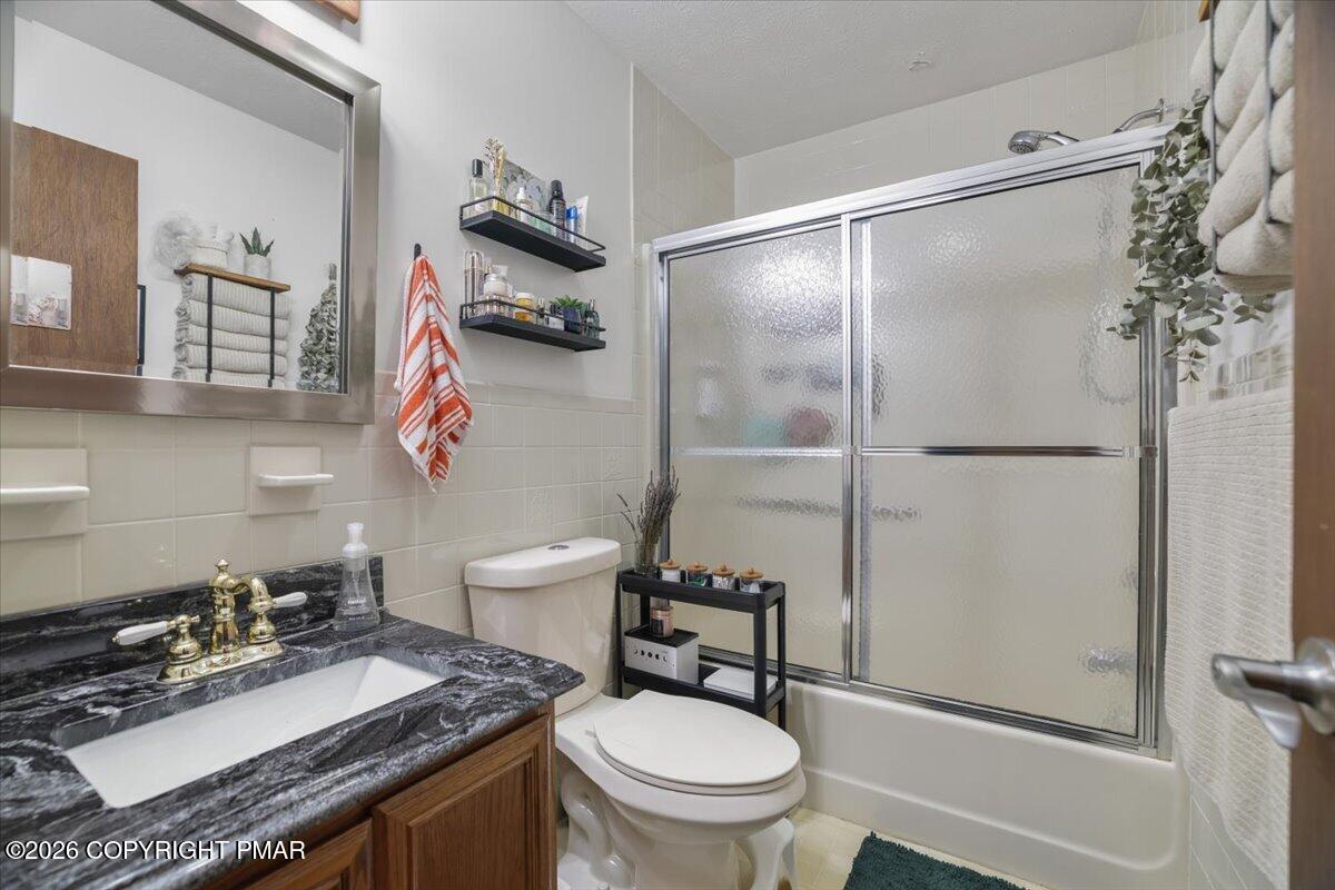 203 Bellingham Drive Property Photo 19