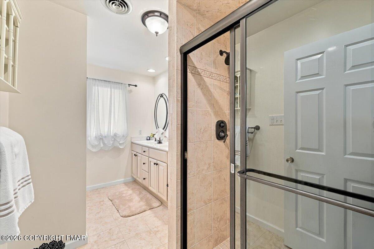 612 Sunlite Lane Property Photo 12