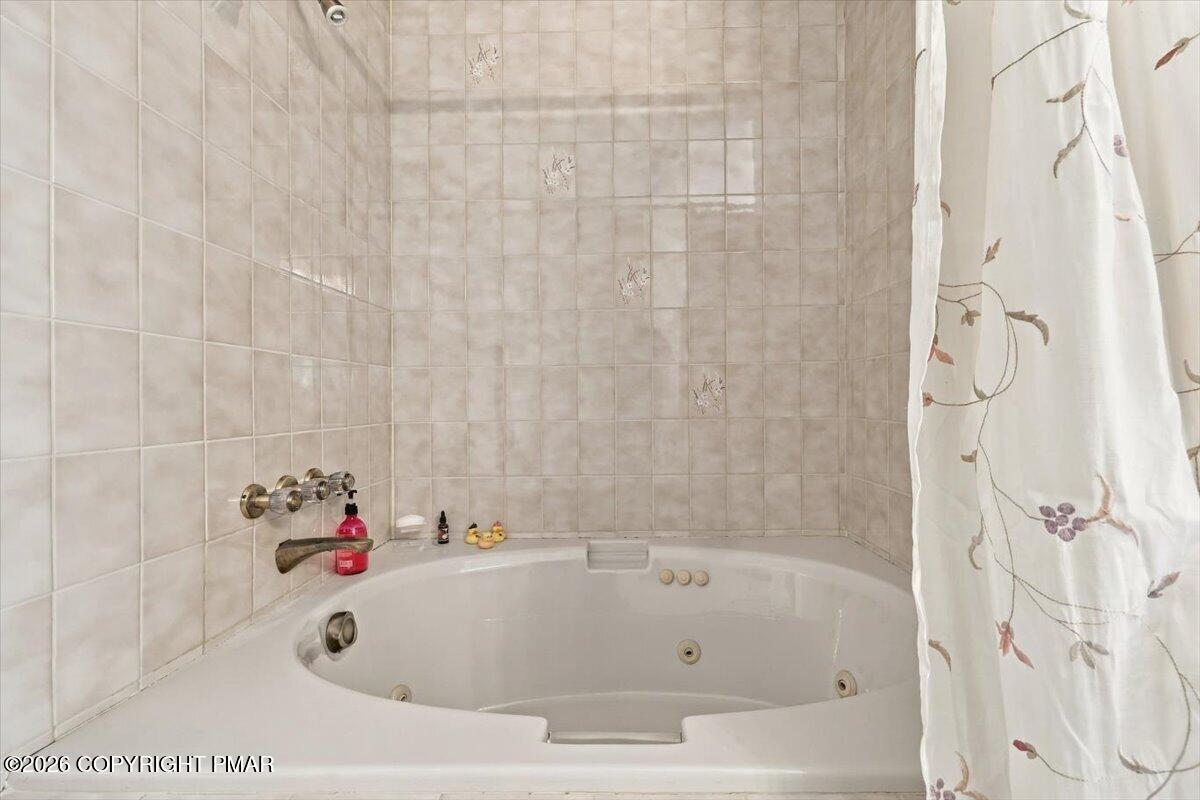 612 Sunlite Lane Property Photo 18