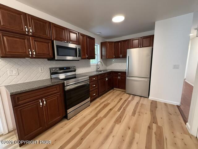 813 Trafalgar Road Property Photo 4