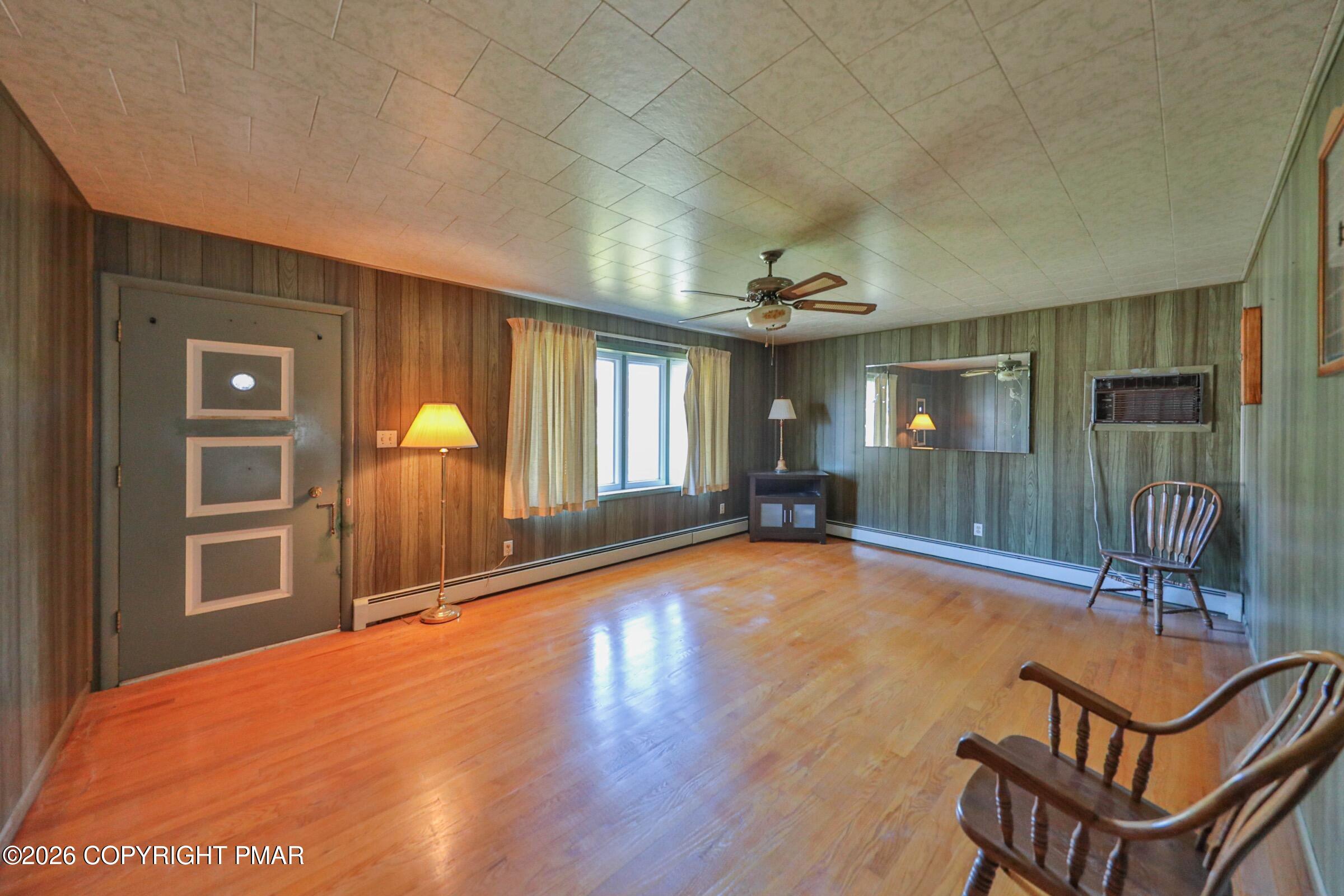 766 Franklin Avenue Property Photo 6