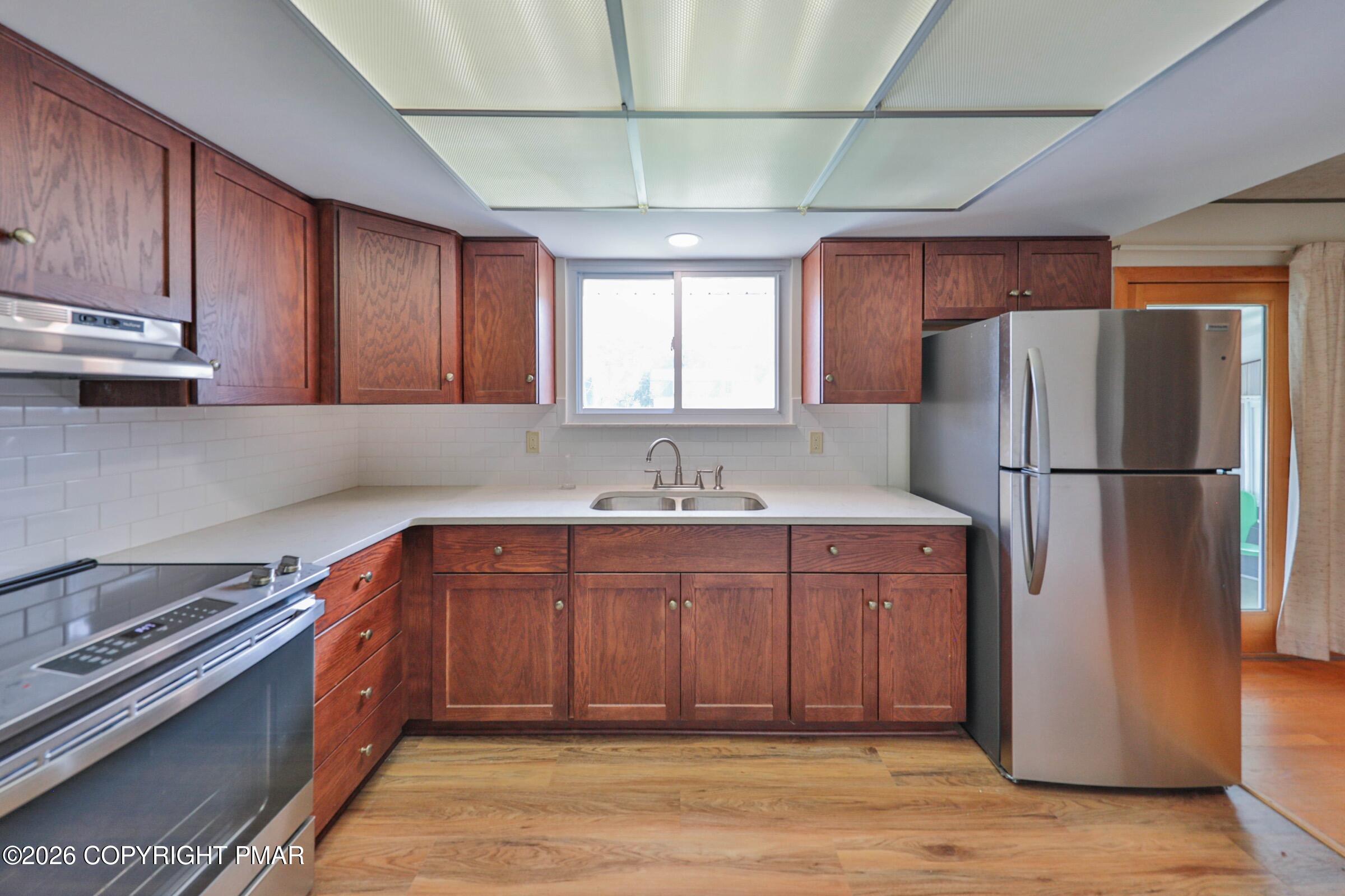 766 Franklin Avenue Property Photo 14