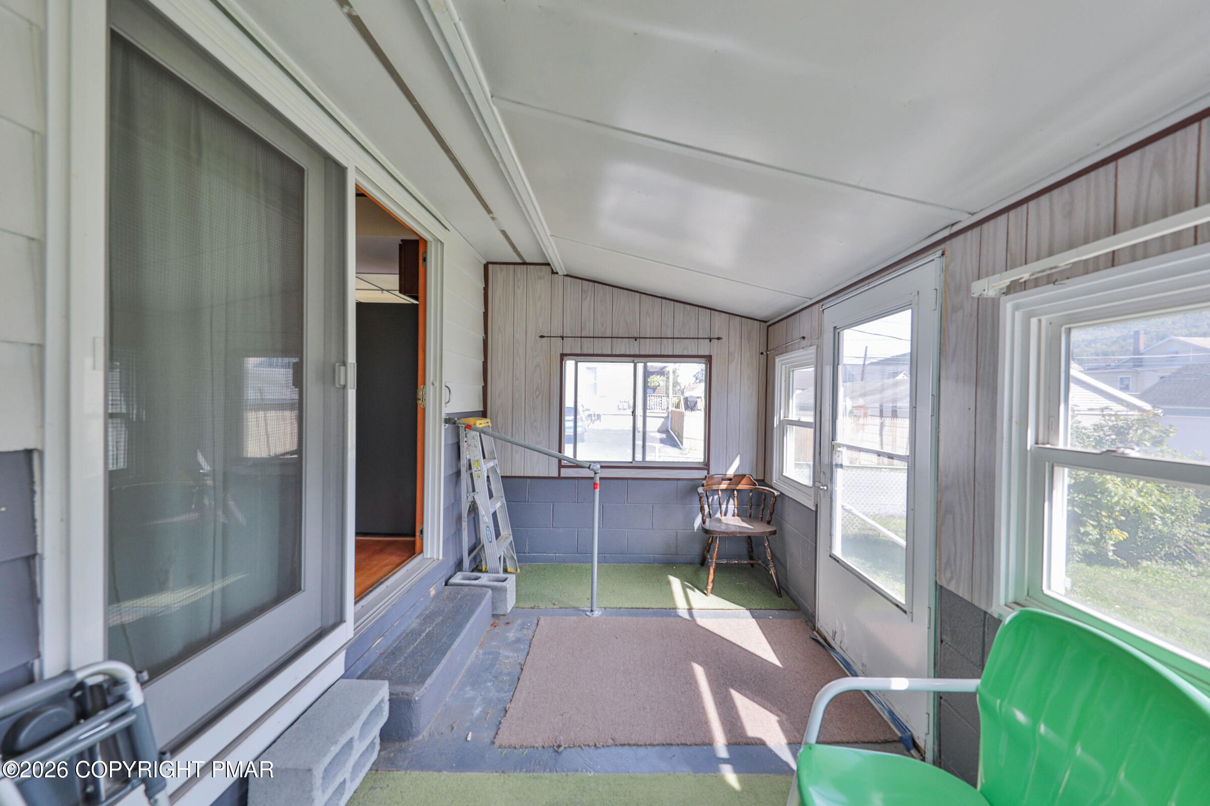 766 Franklin Avenue Property Photo 31