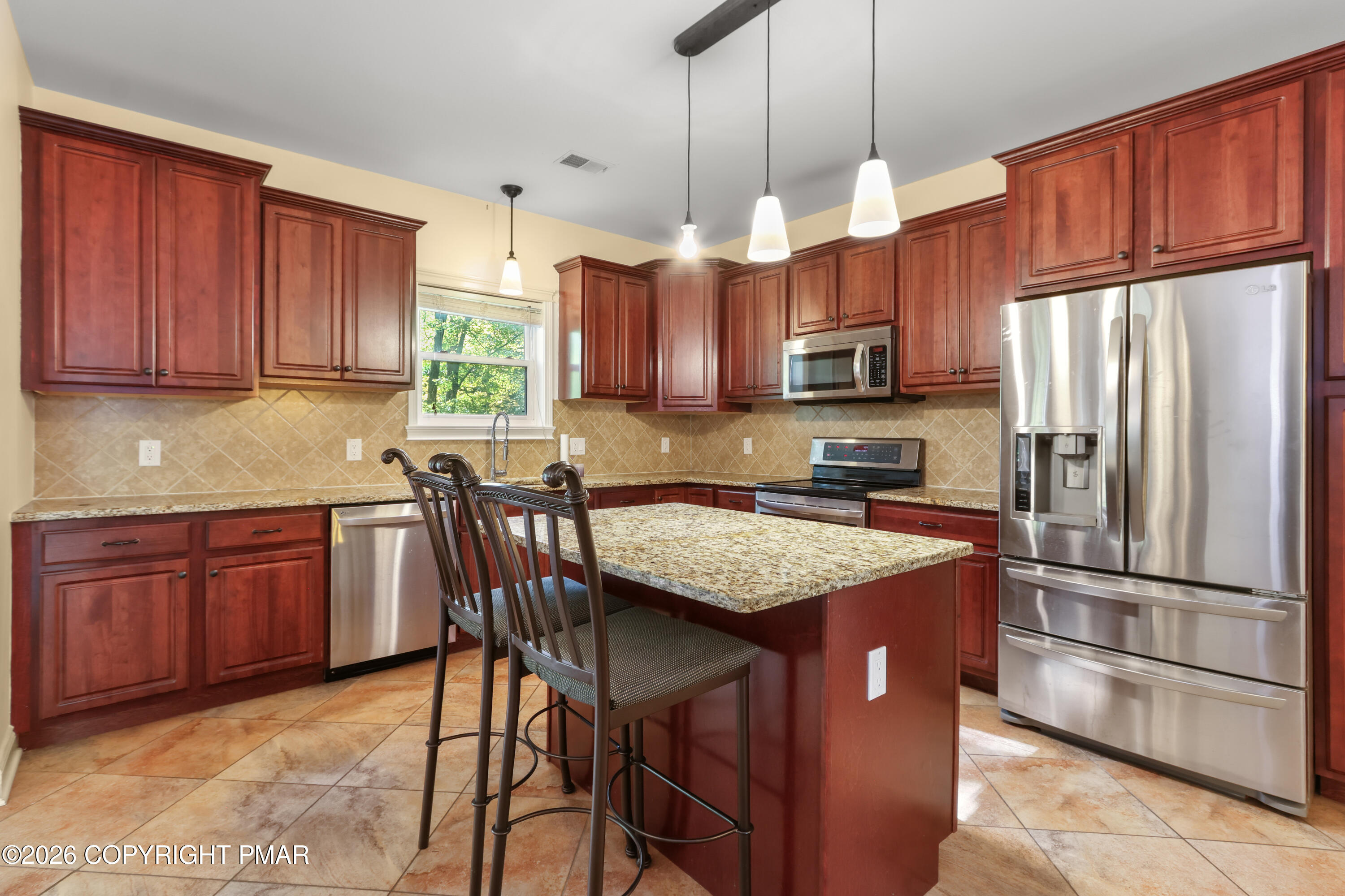 105 Mulberry Lane Property Photo 10