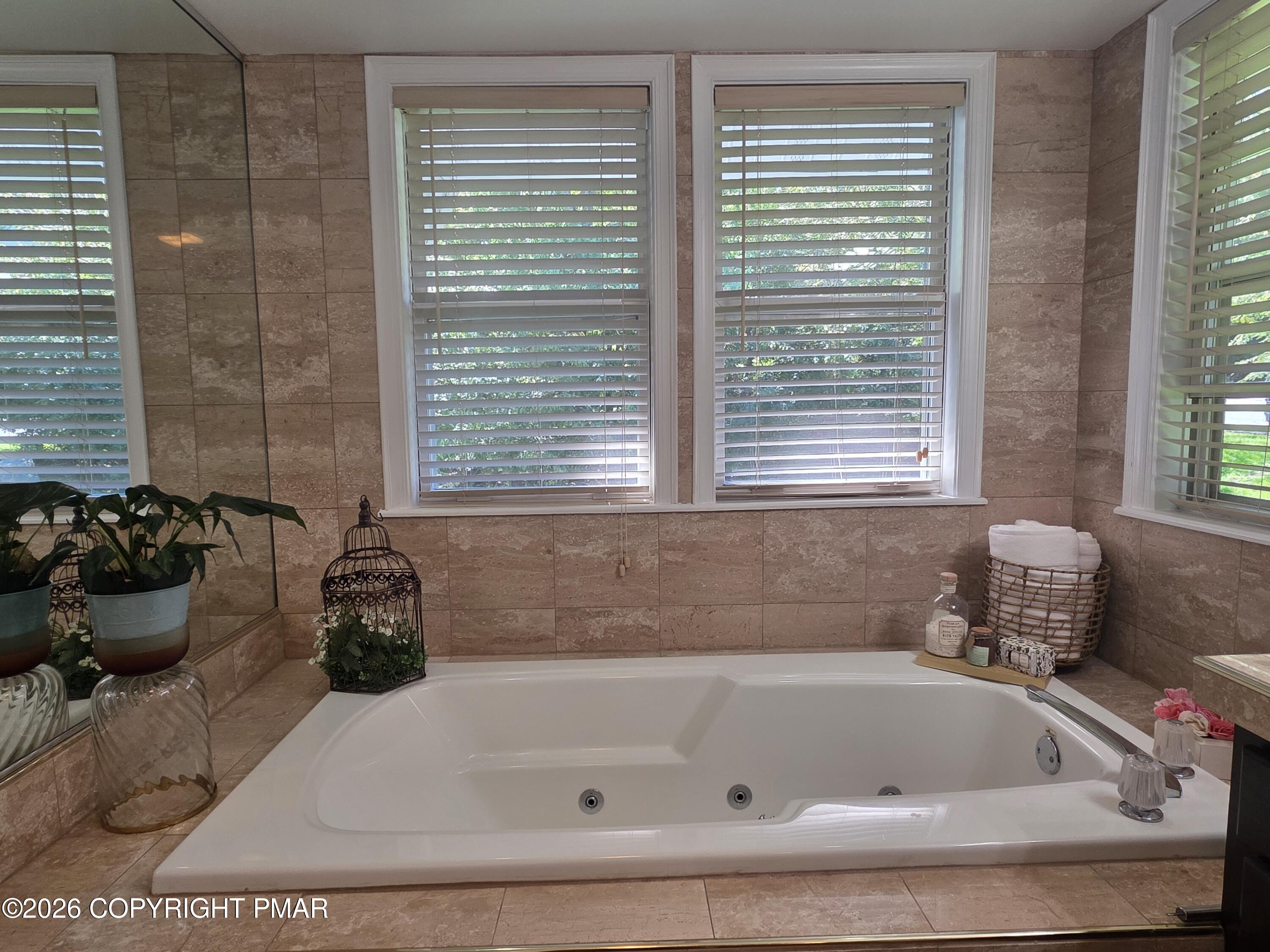 110 Huntington Drive Property Photo 18