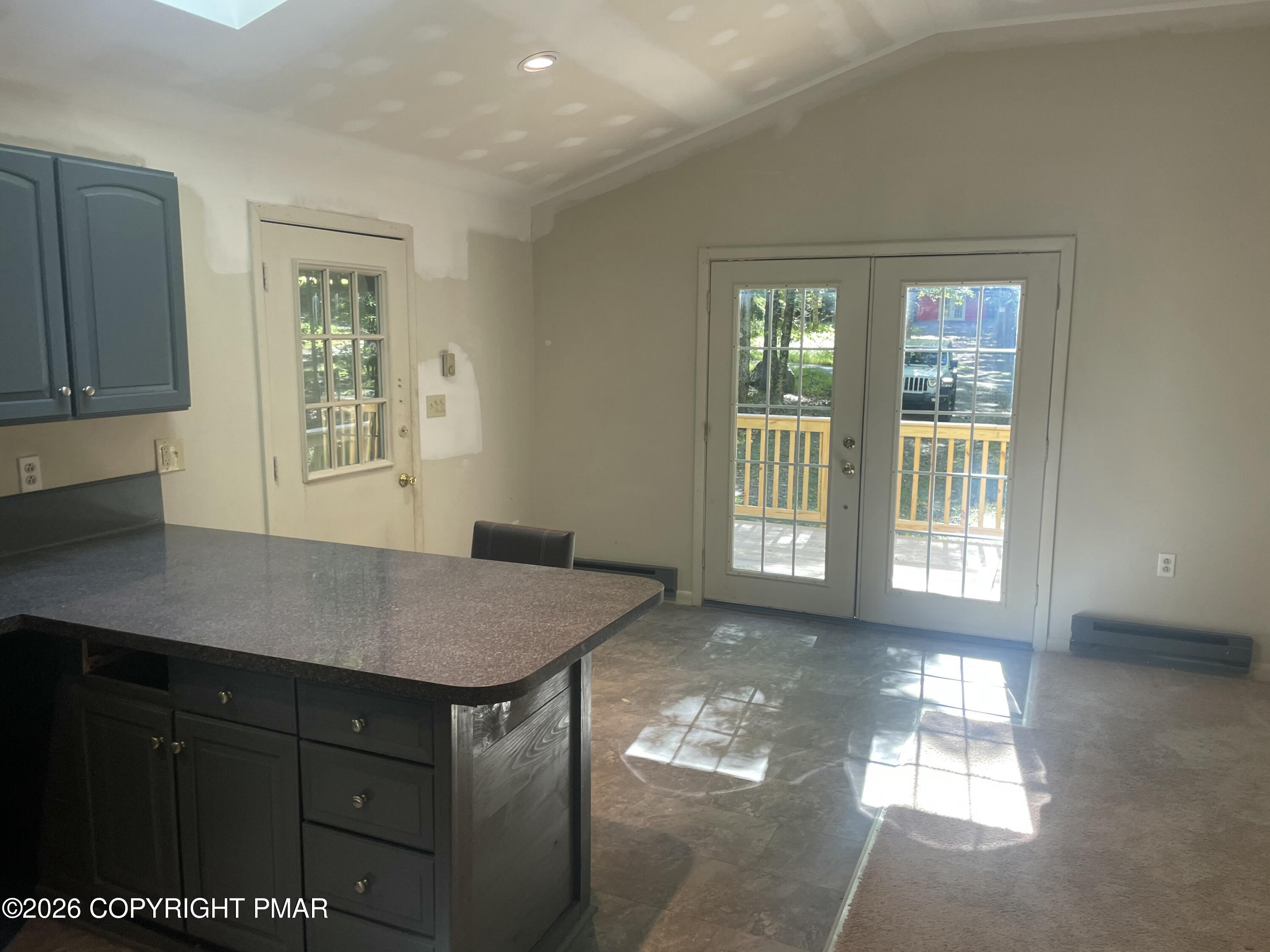 1047 Maple Drive Property Photo 13