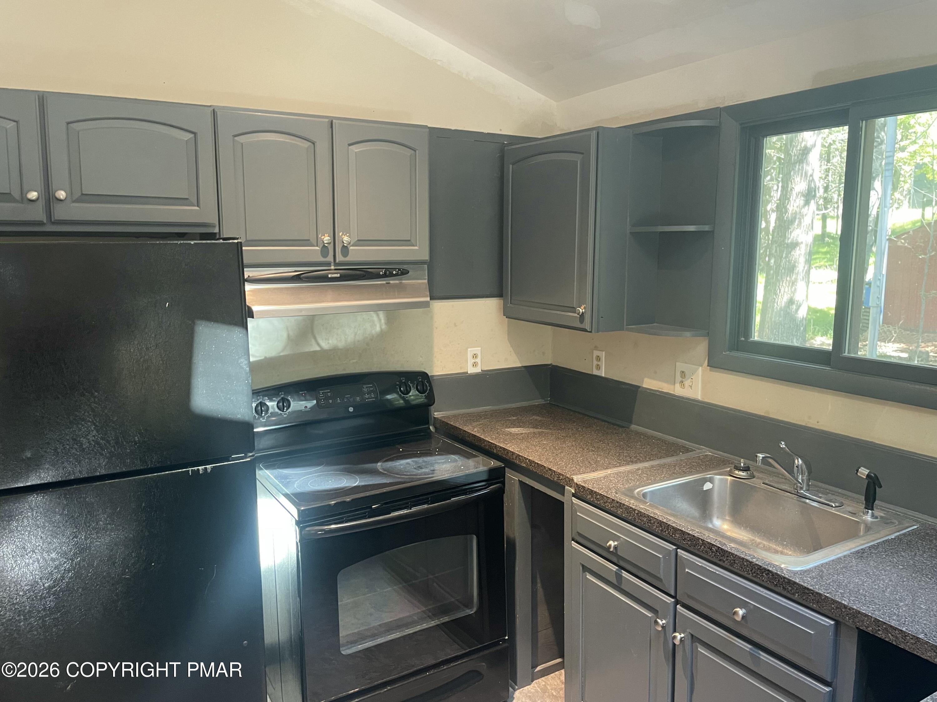 1047 Maple Drive Property Photo 14