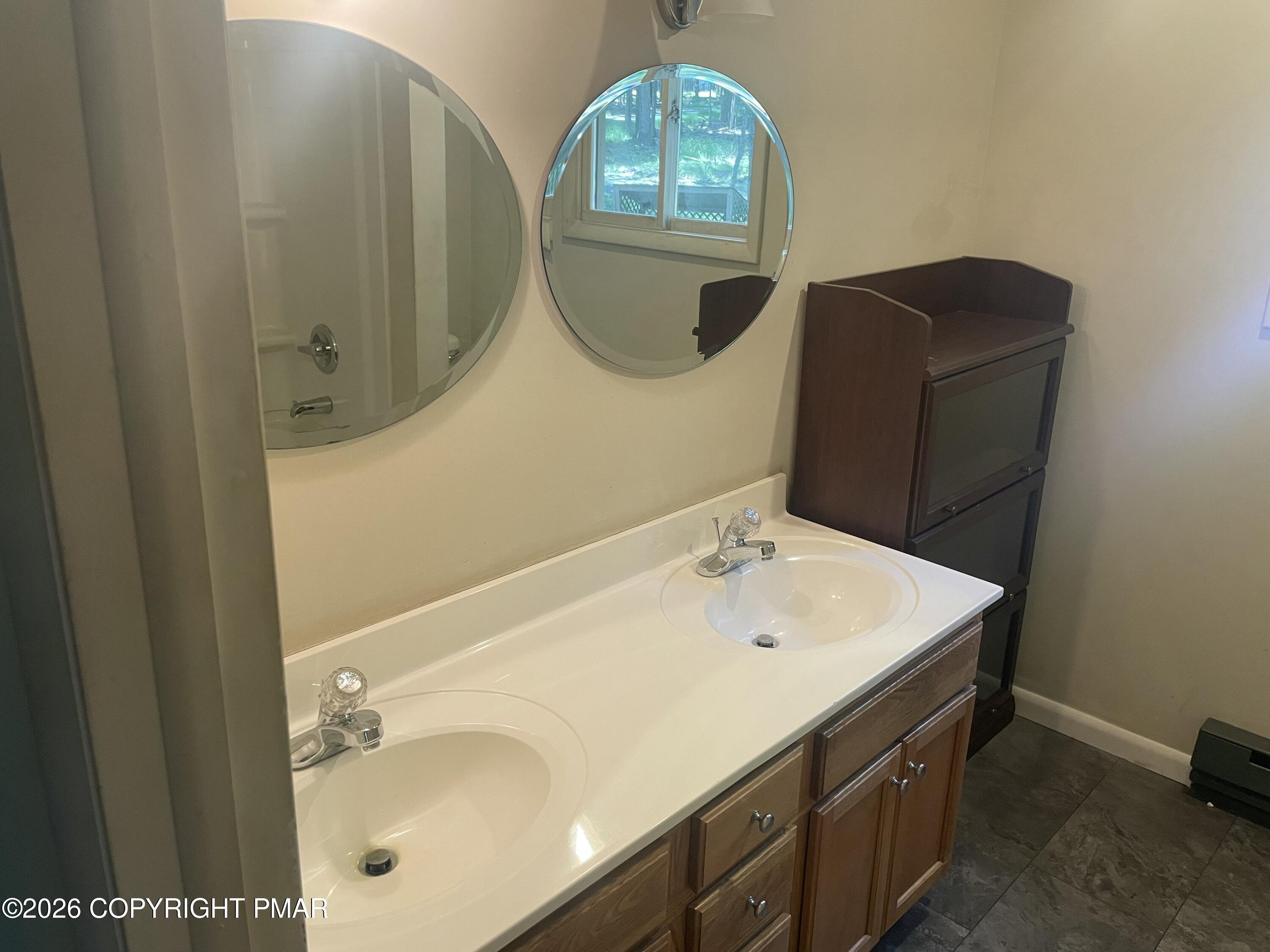 1047 Maple Drive Property Photo 15
