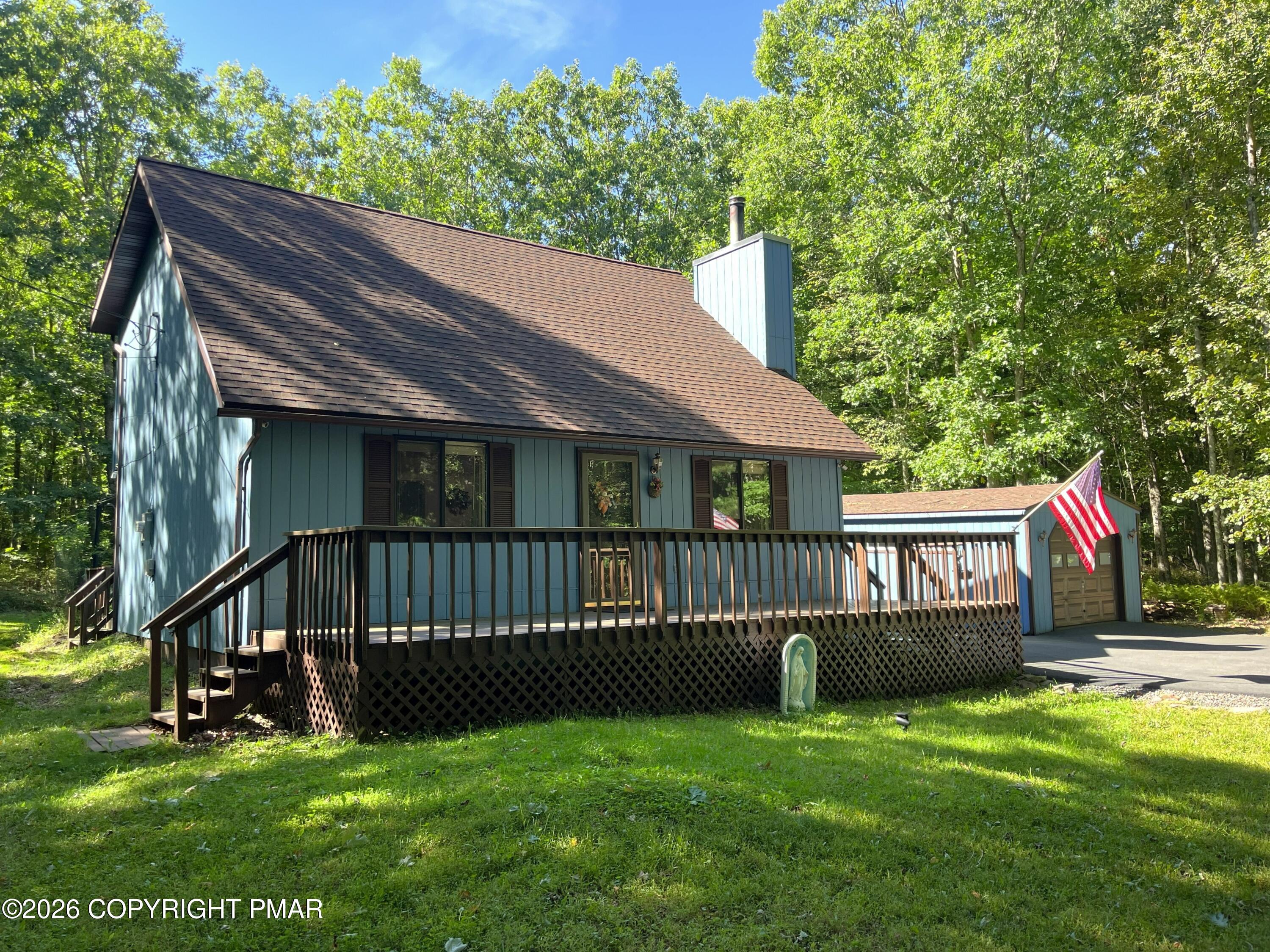 54 Pinoak Drive Property Photo 1