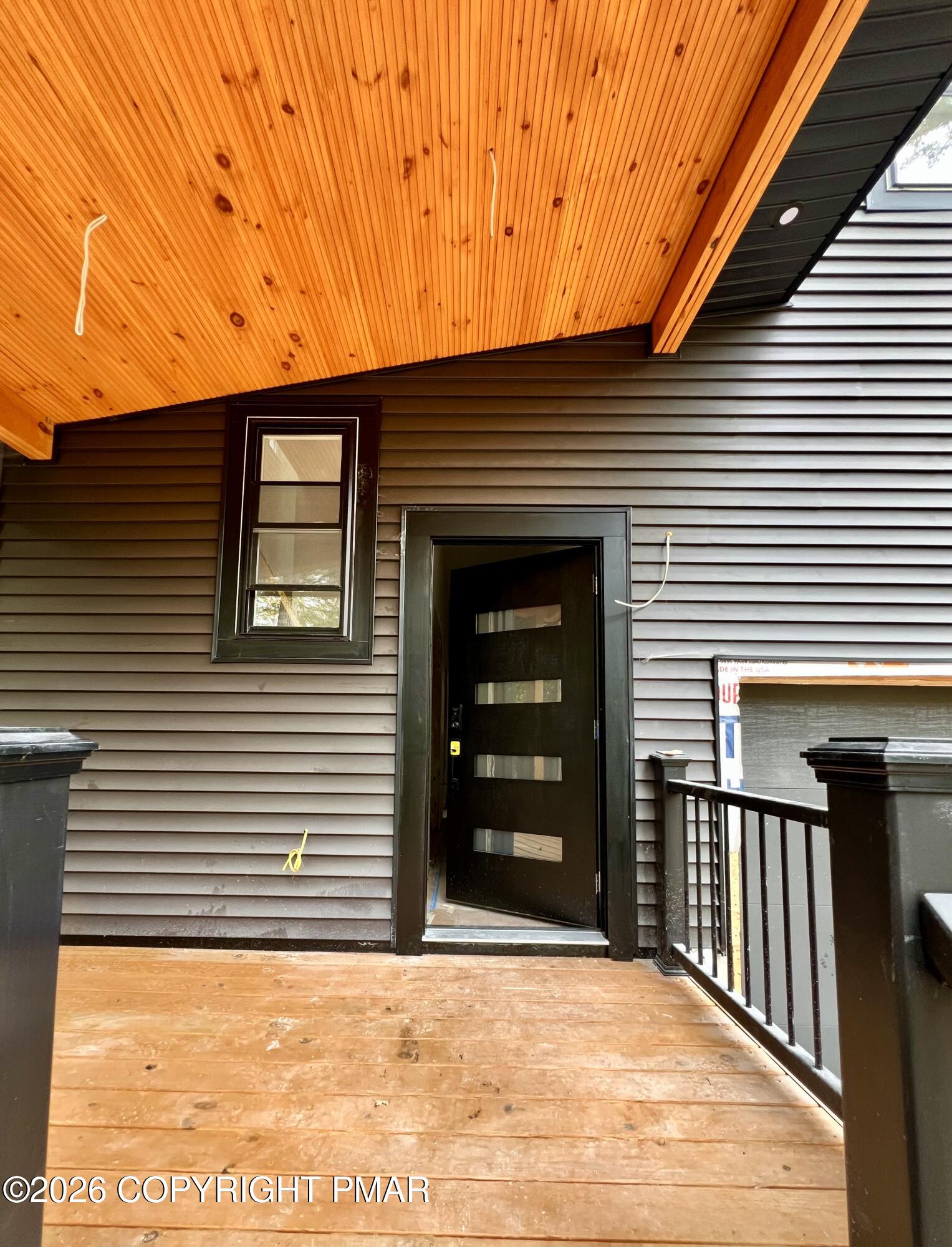 12 Dunhill Court Property Photo 4
