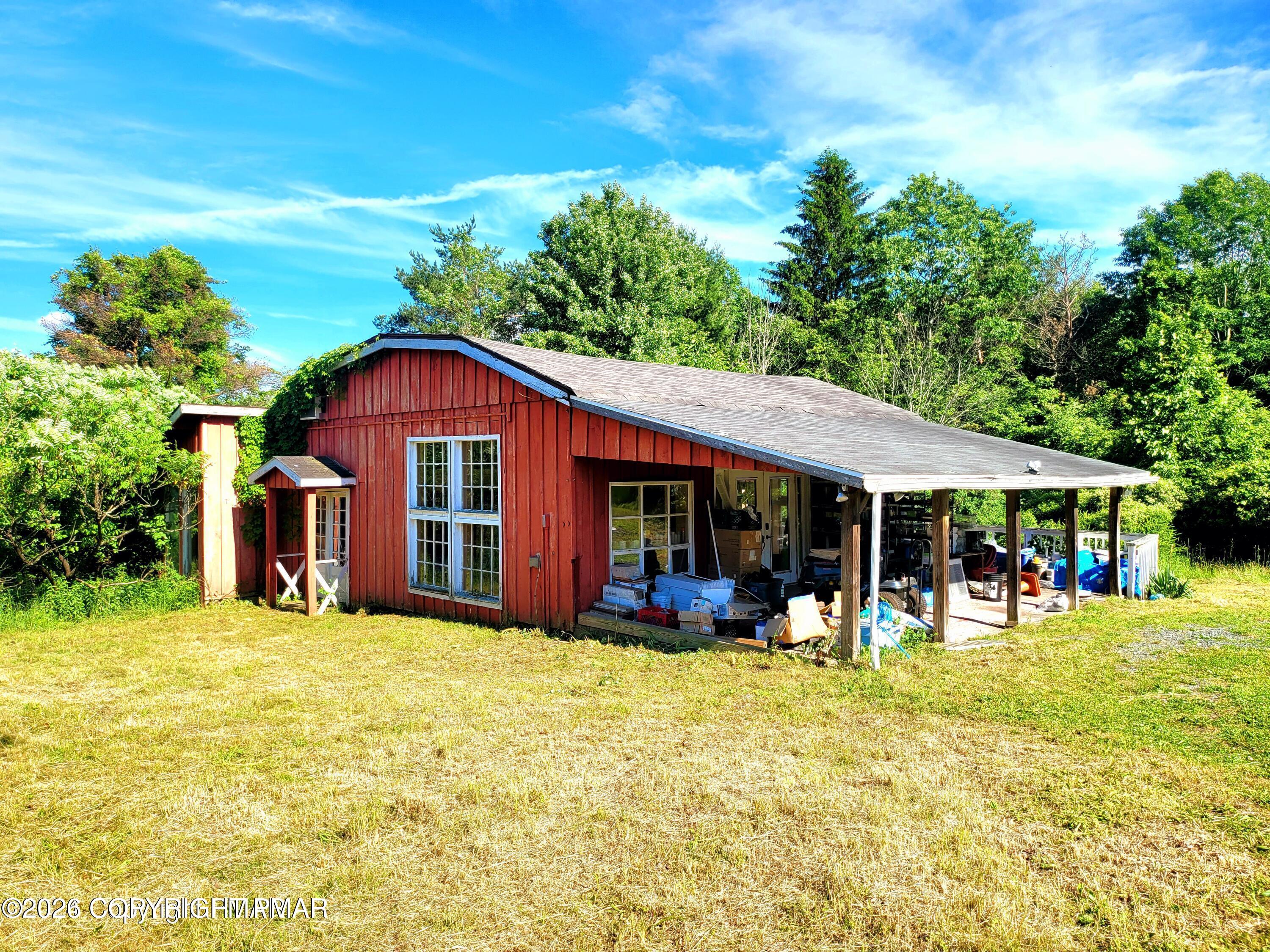 6272 Route 191 Property Photo 1