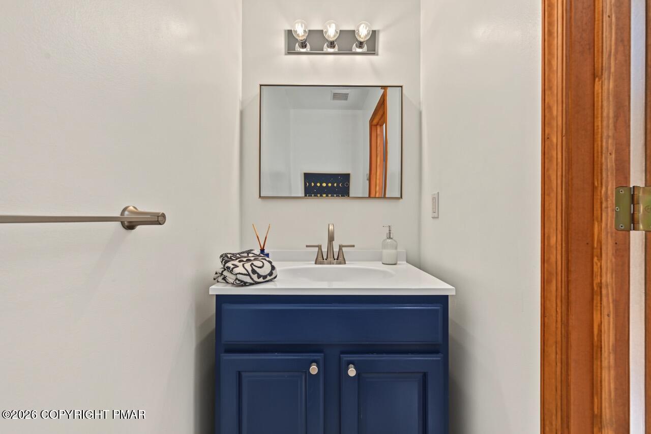 13 Parker Mew Property Photo 35