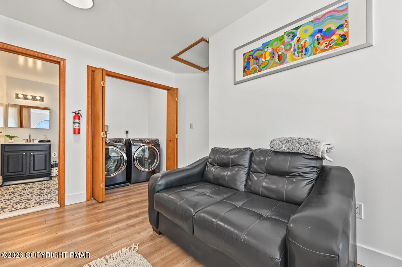 13 Parker Mew Property Photo 51