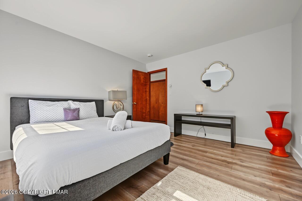 13 Parker Mew Property Photo 55