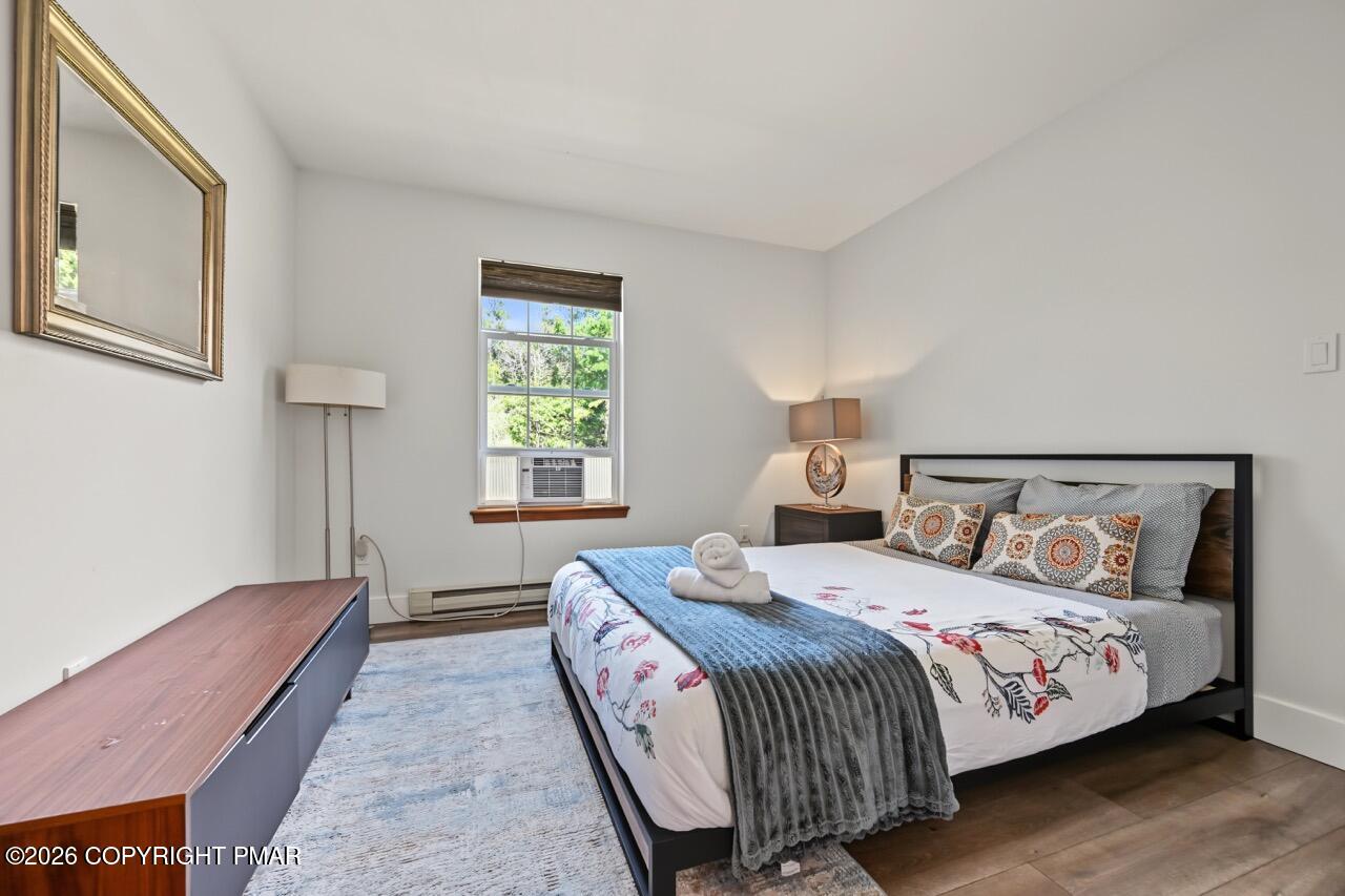 13 Parker Mew Property Photo 57
