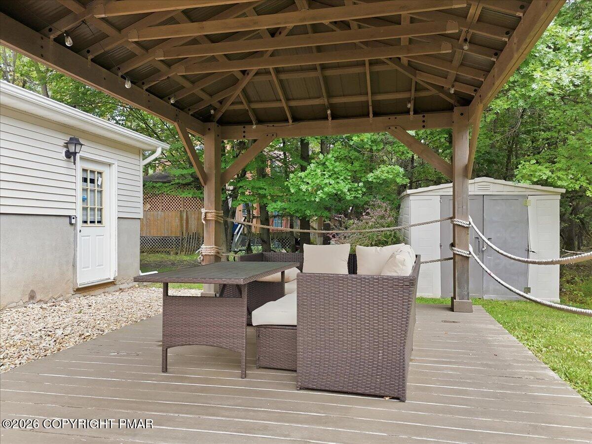 1216 Glade Drive Property Photo 64