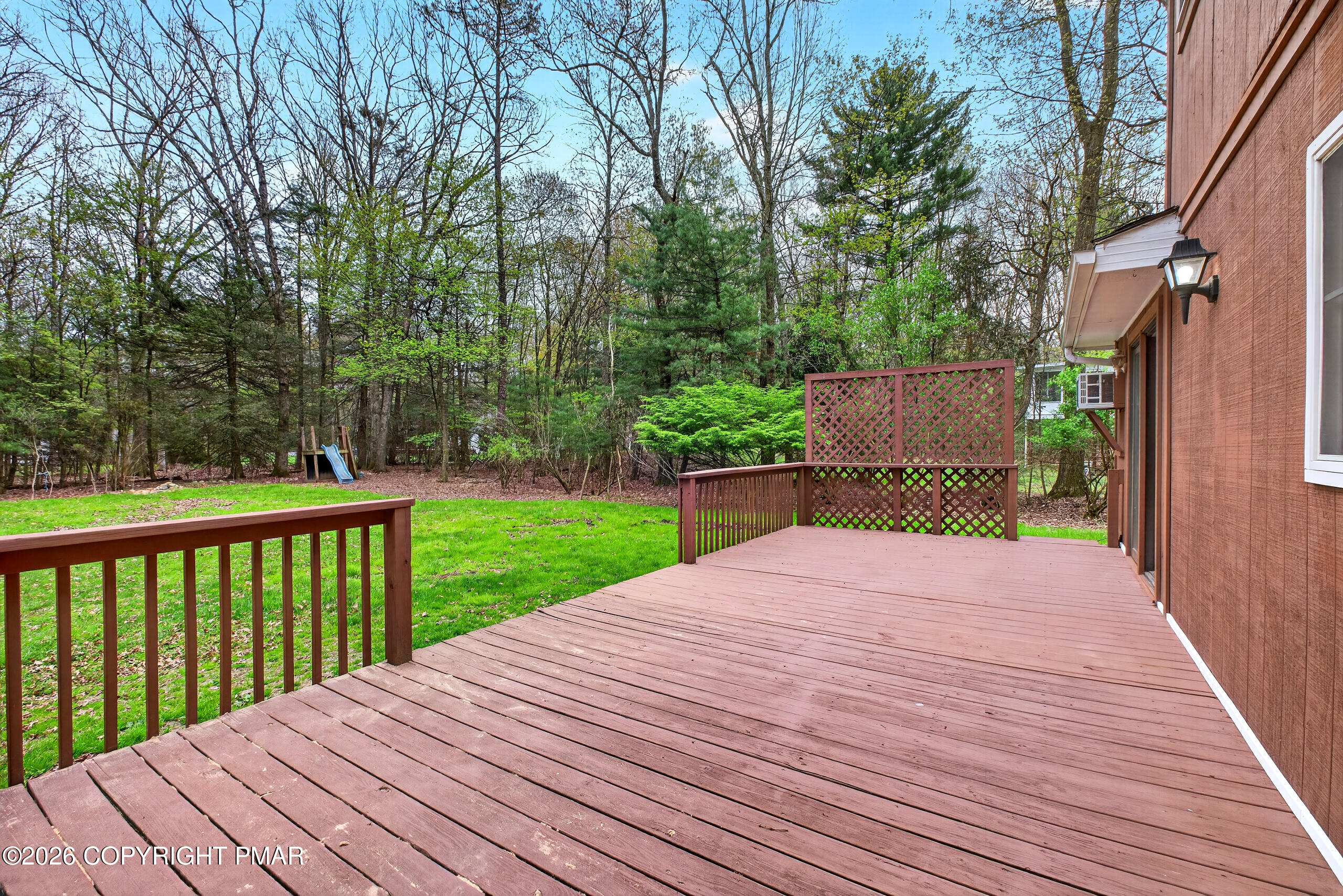 125 Ash Lane Property Photo 8
