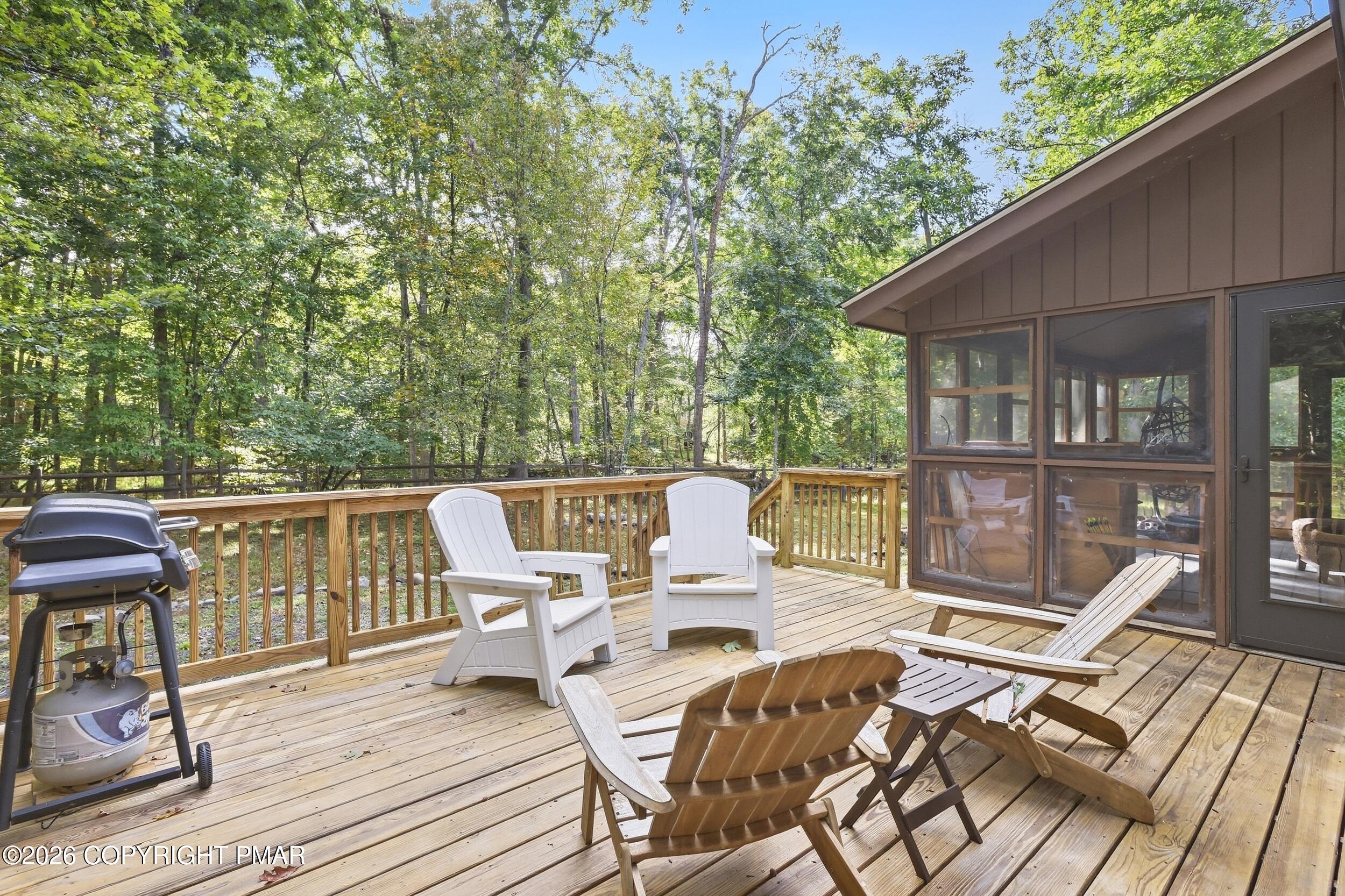 523 Saunders Court Property Photo 27