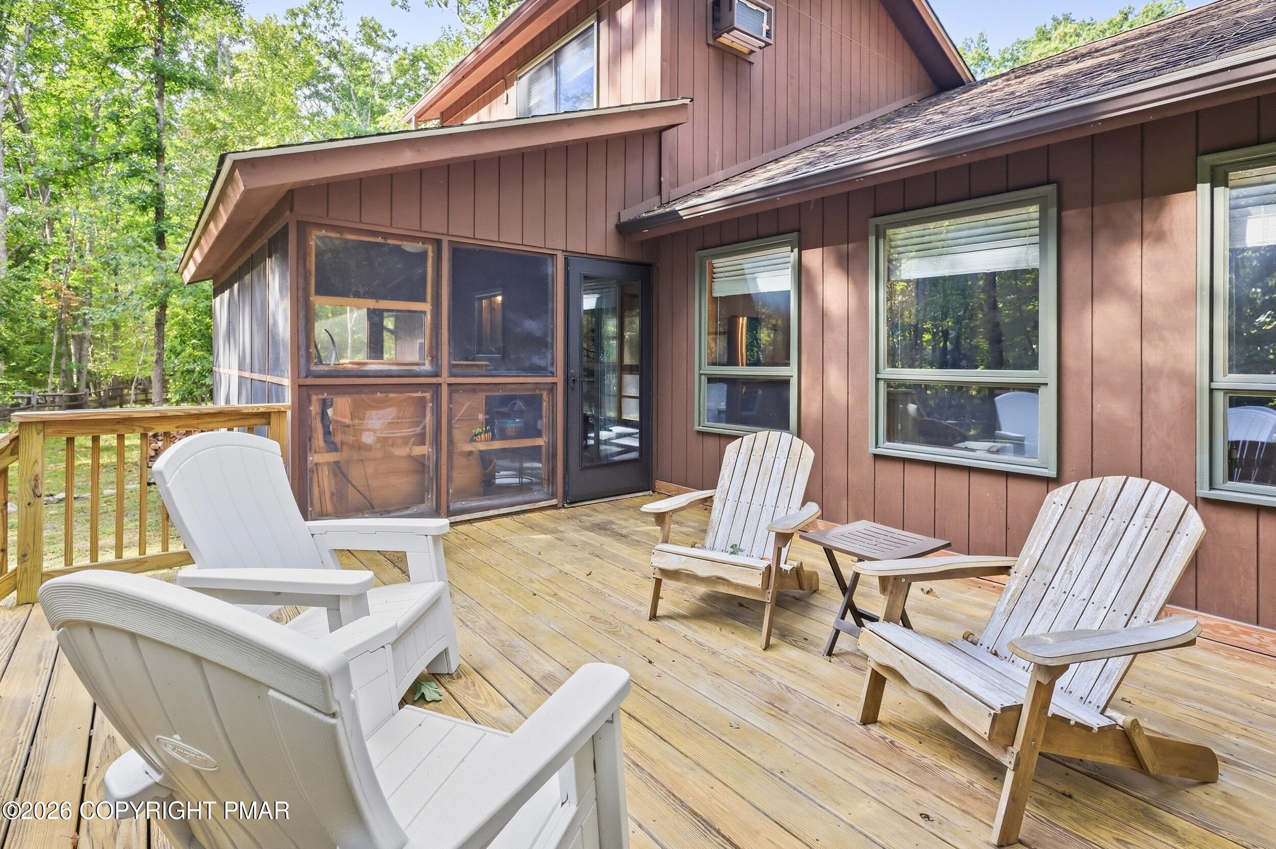 523 Saunders Court Property Photo 29