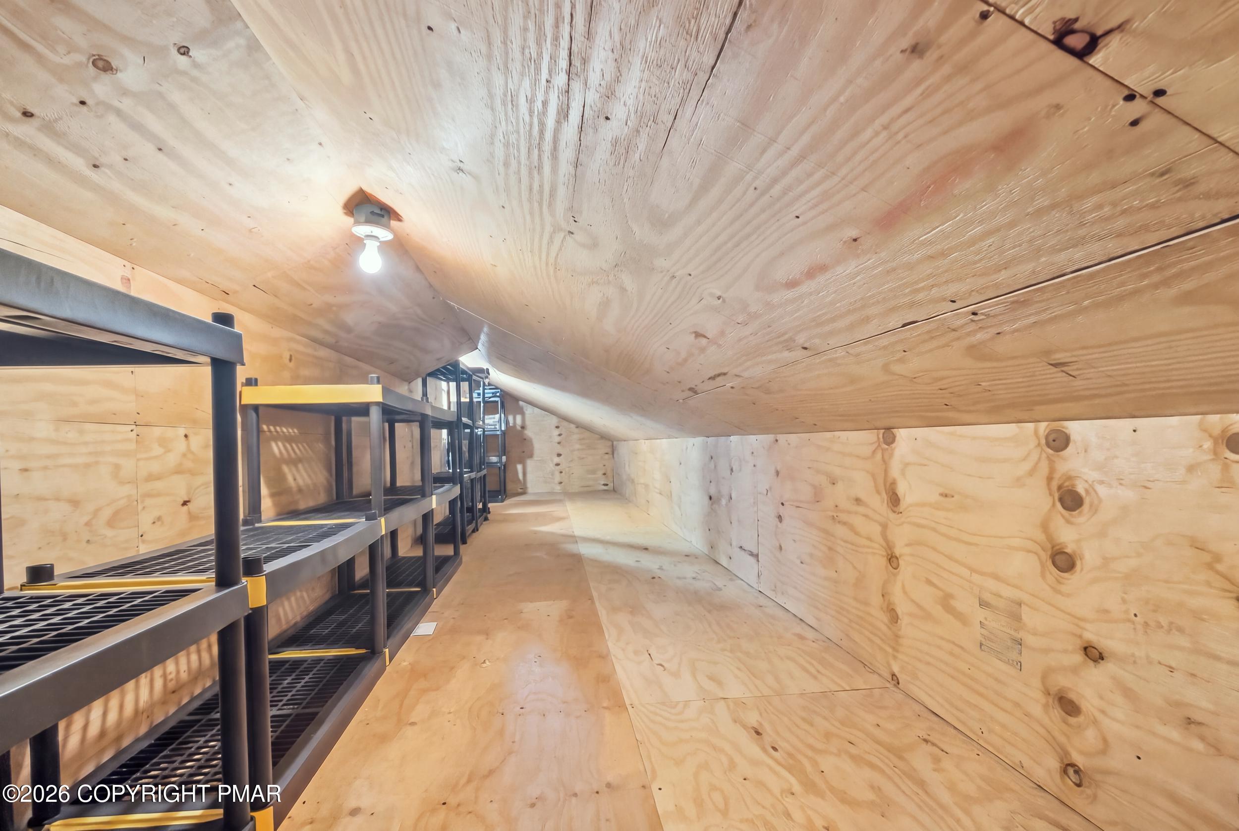 523 Saunders Court Property Photo 33