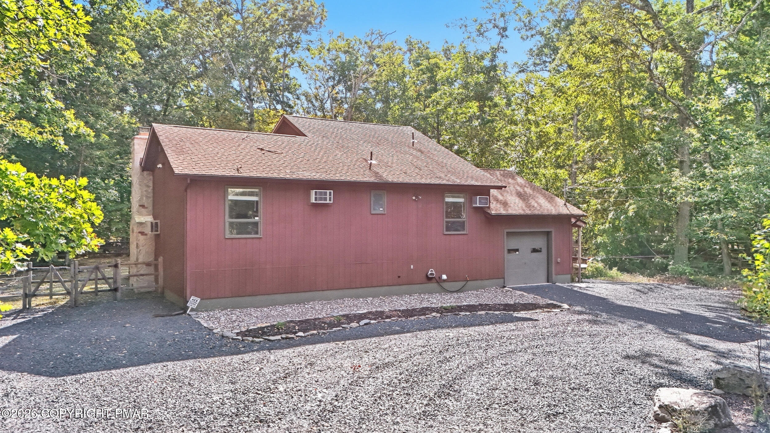 523 Saunders Court Property Photo 36