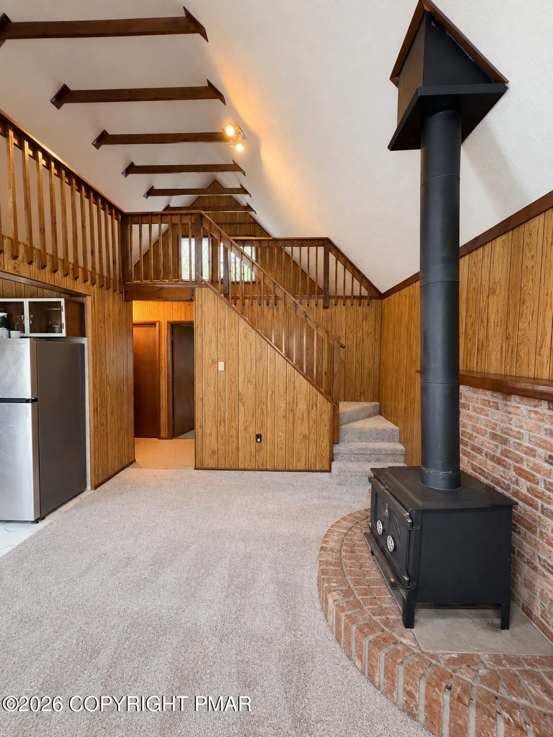 102 Price Street Property Photo 7
