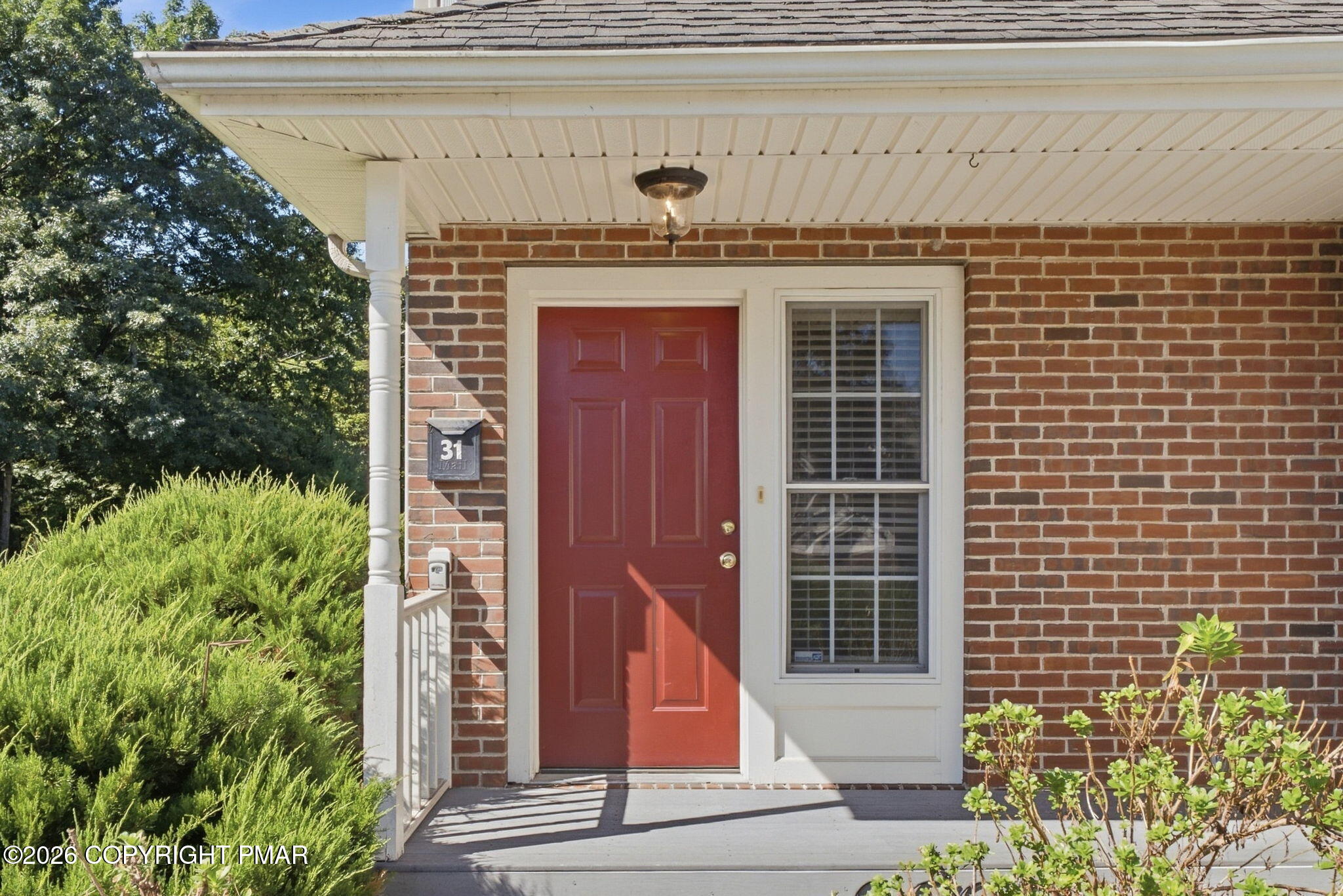 31 Oak Leaf Lane Property Photo 6