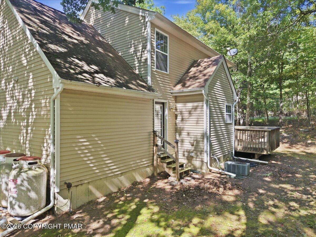 6105 Braintree Drive Property Photo 32