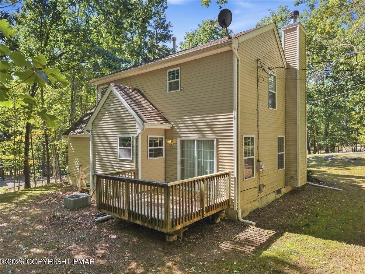 6105 Braintree Drive Property Photo 40