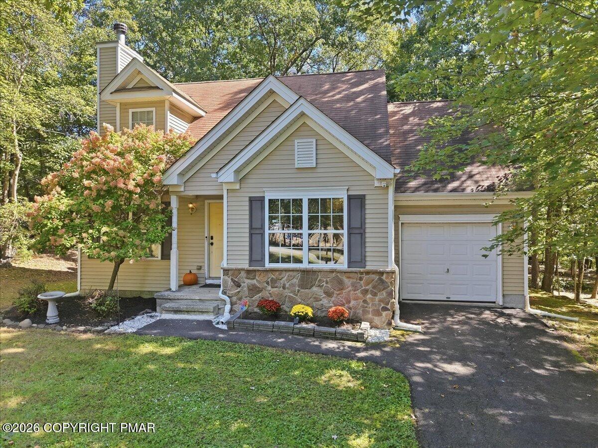 6105 Braintree Drive Property Photo 43