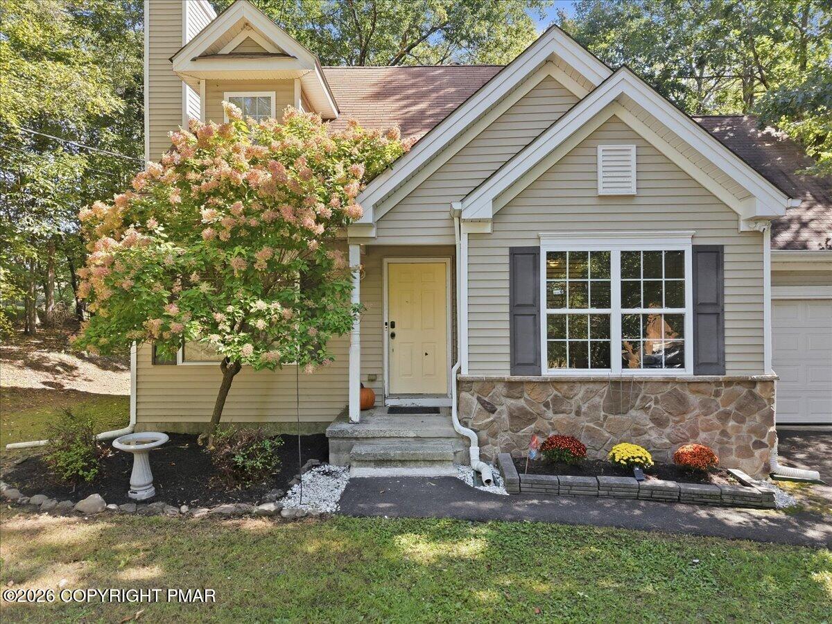 6105 Braintree Drive Property Photo 44