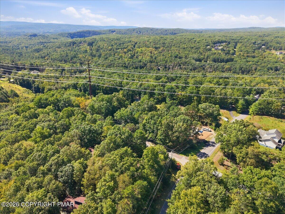 6105 Braintree Drive Property Photo 45