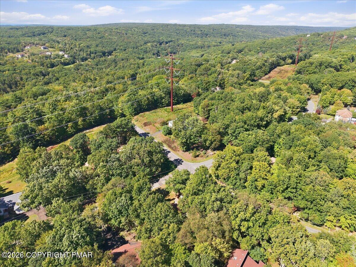 6105 Braintree Drive Property Photo 47