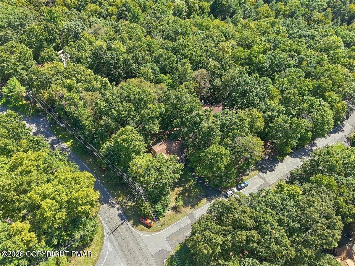 6105 Braintree Drive Property Photo 52