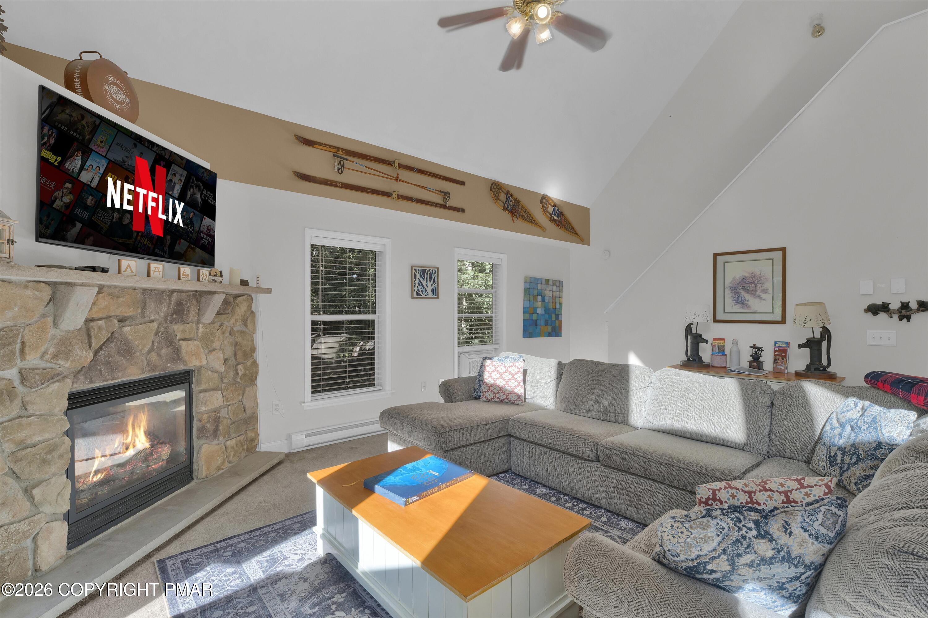 28 Pope Lane Property Photo 12