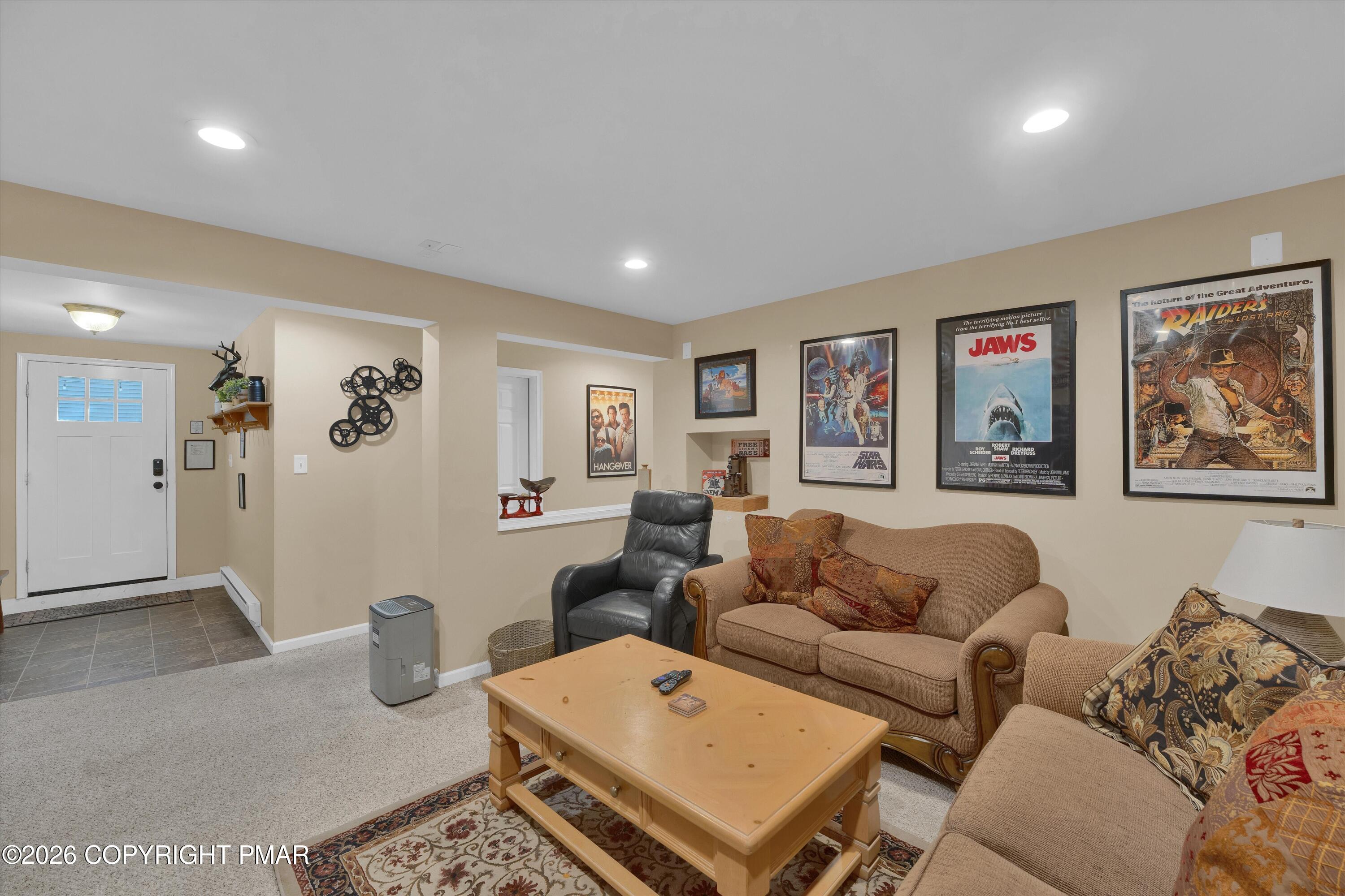 28 Pope Lane Property Photo 16