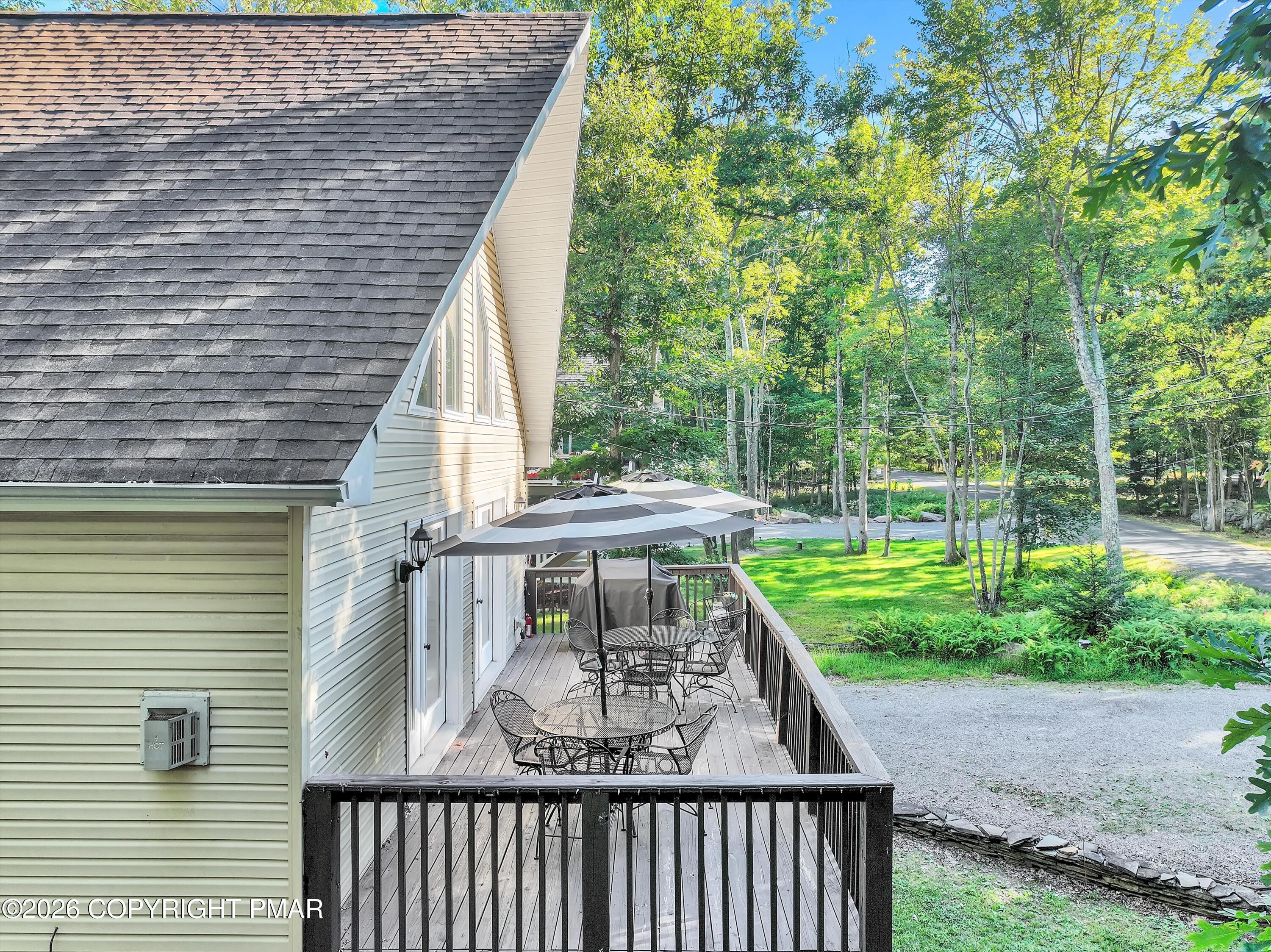 28 Pope Lane Property Photo 35