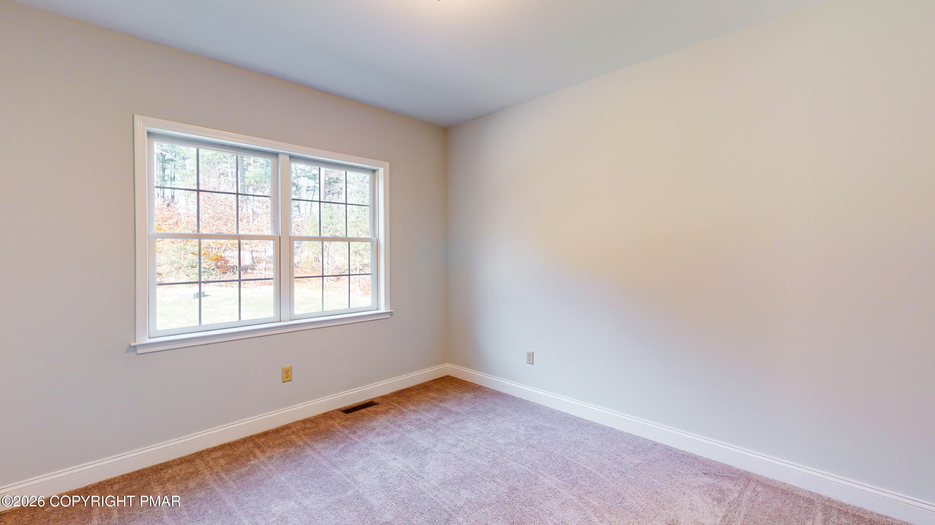 223 Canterbury Circle Property Photo 20