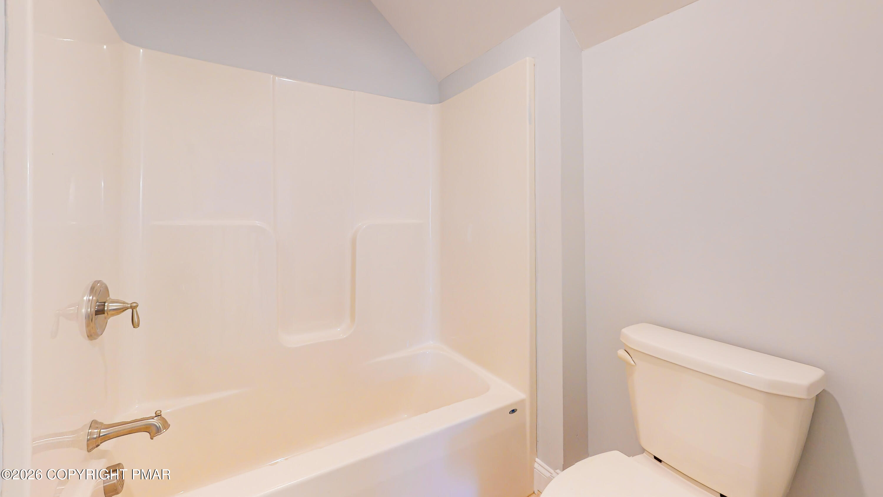 223 Canterbury Circle Property Photo 39