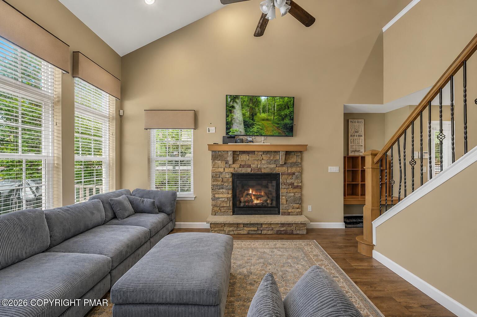 12 Beachwood Court Property Photo 4