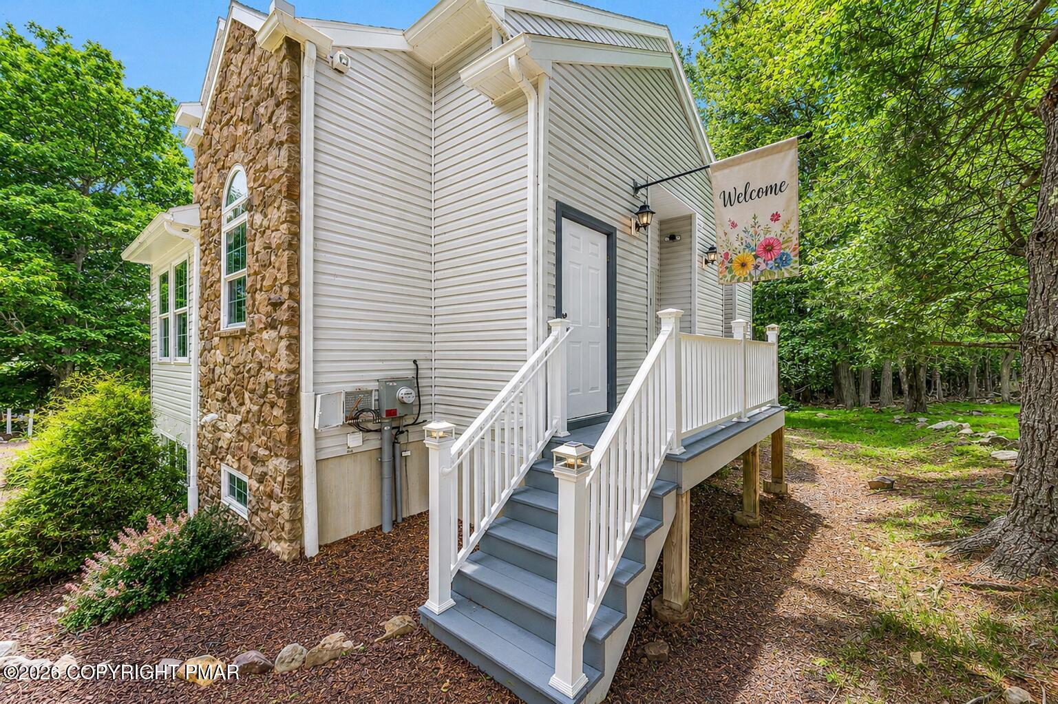12 Beachwood Court Property Photo 15