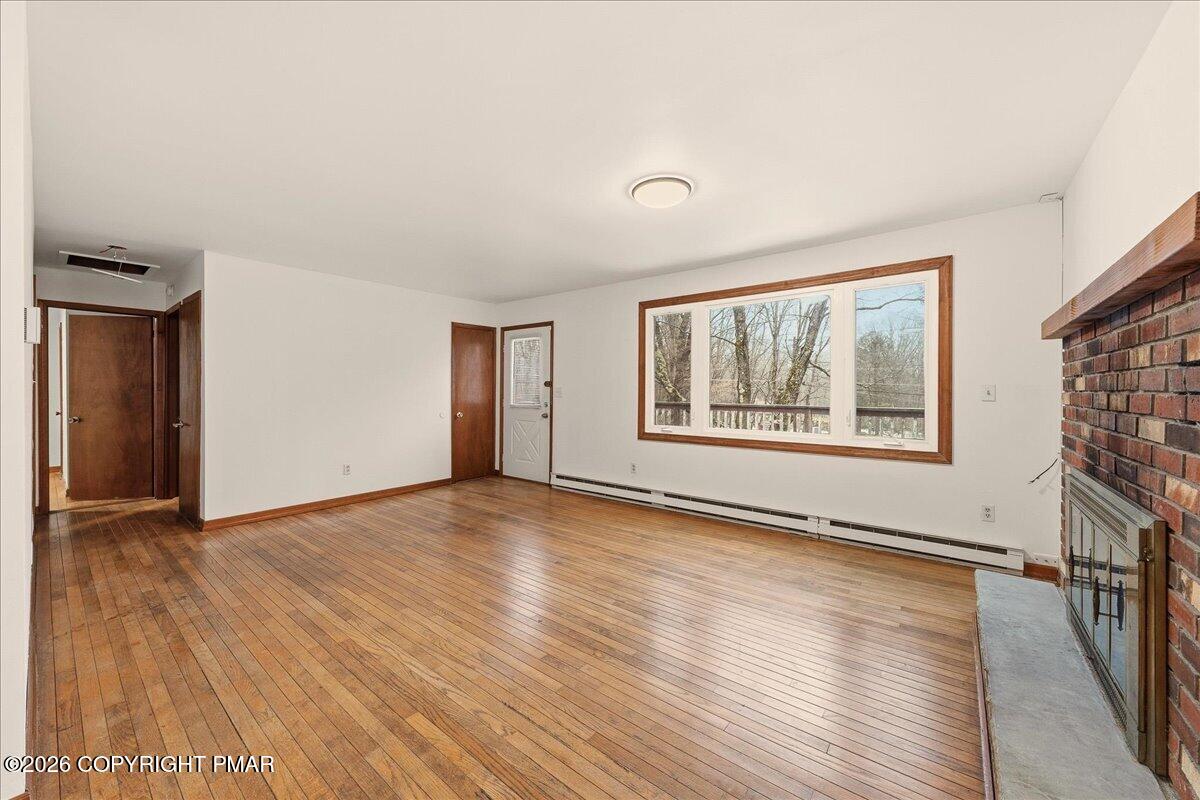 3529 Winding Way Property Photo 13