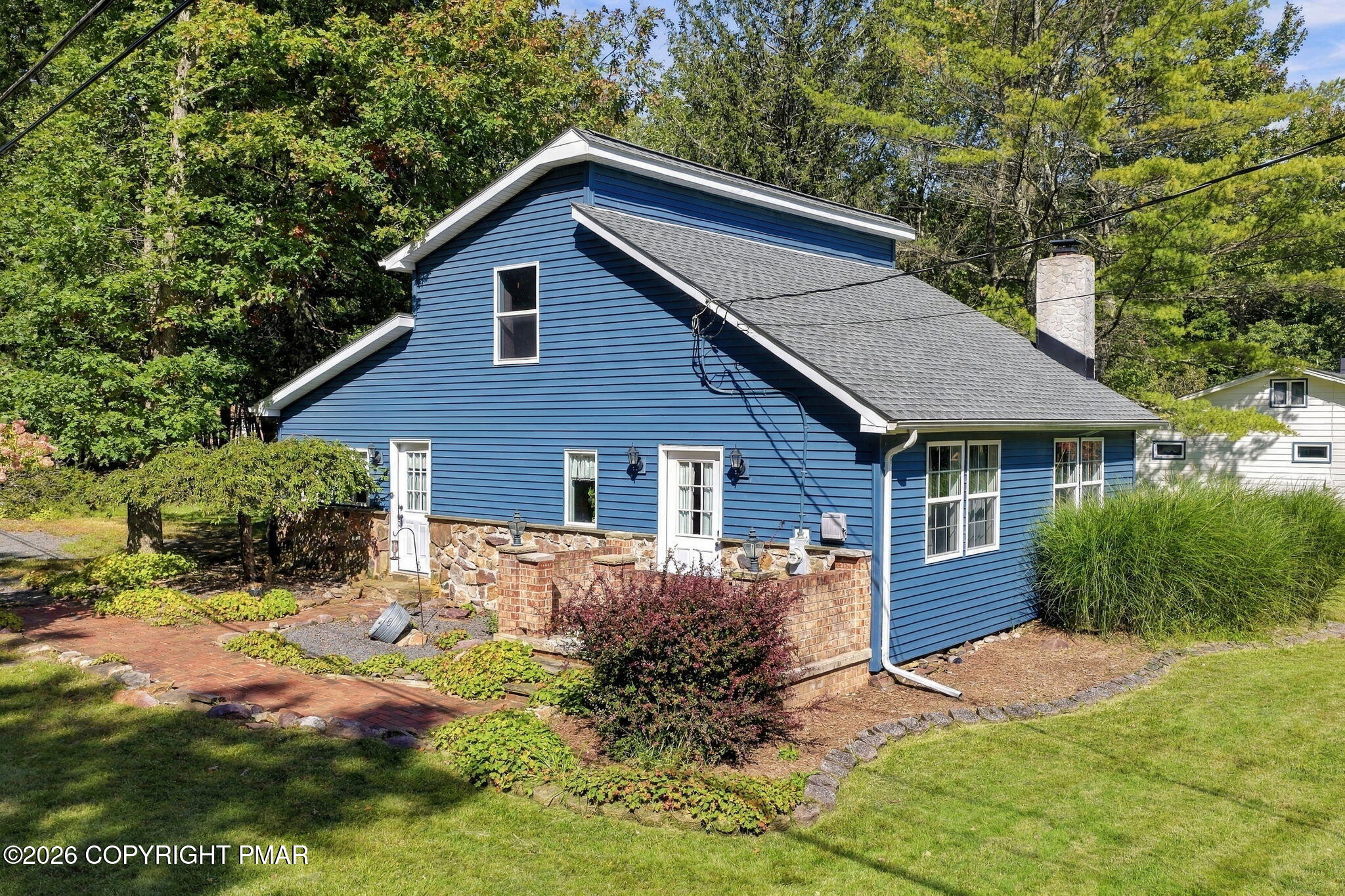 14 Twin Lake Road Property Photo 1