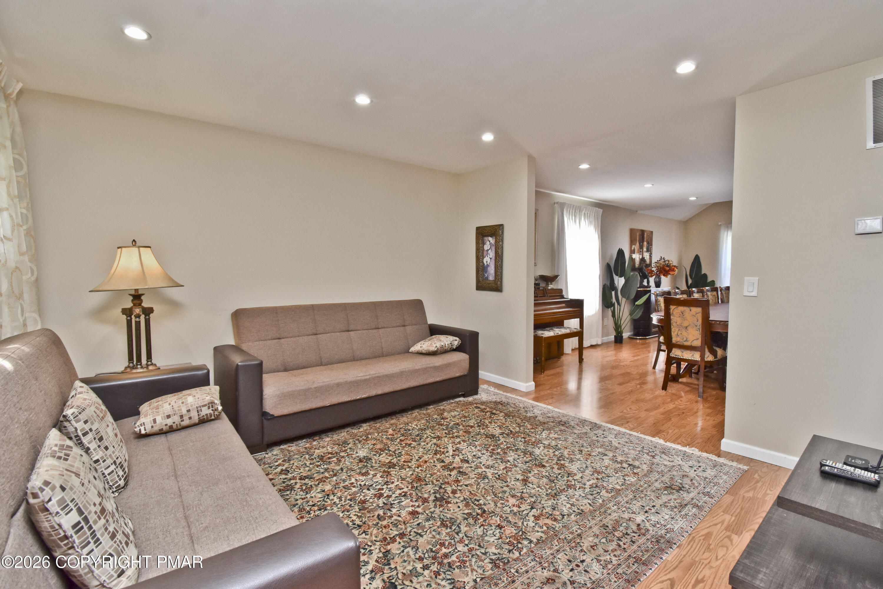 202 Stacia Way Property Photo 3